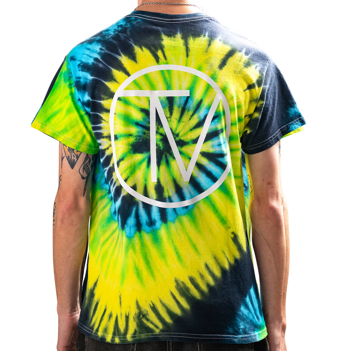 Trendy Tropical Tie Dye T-Shirt for Teens - Colorful Hawaiian Style Casual Top for Beach, Summer & Vacation Outfits