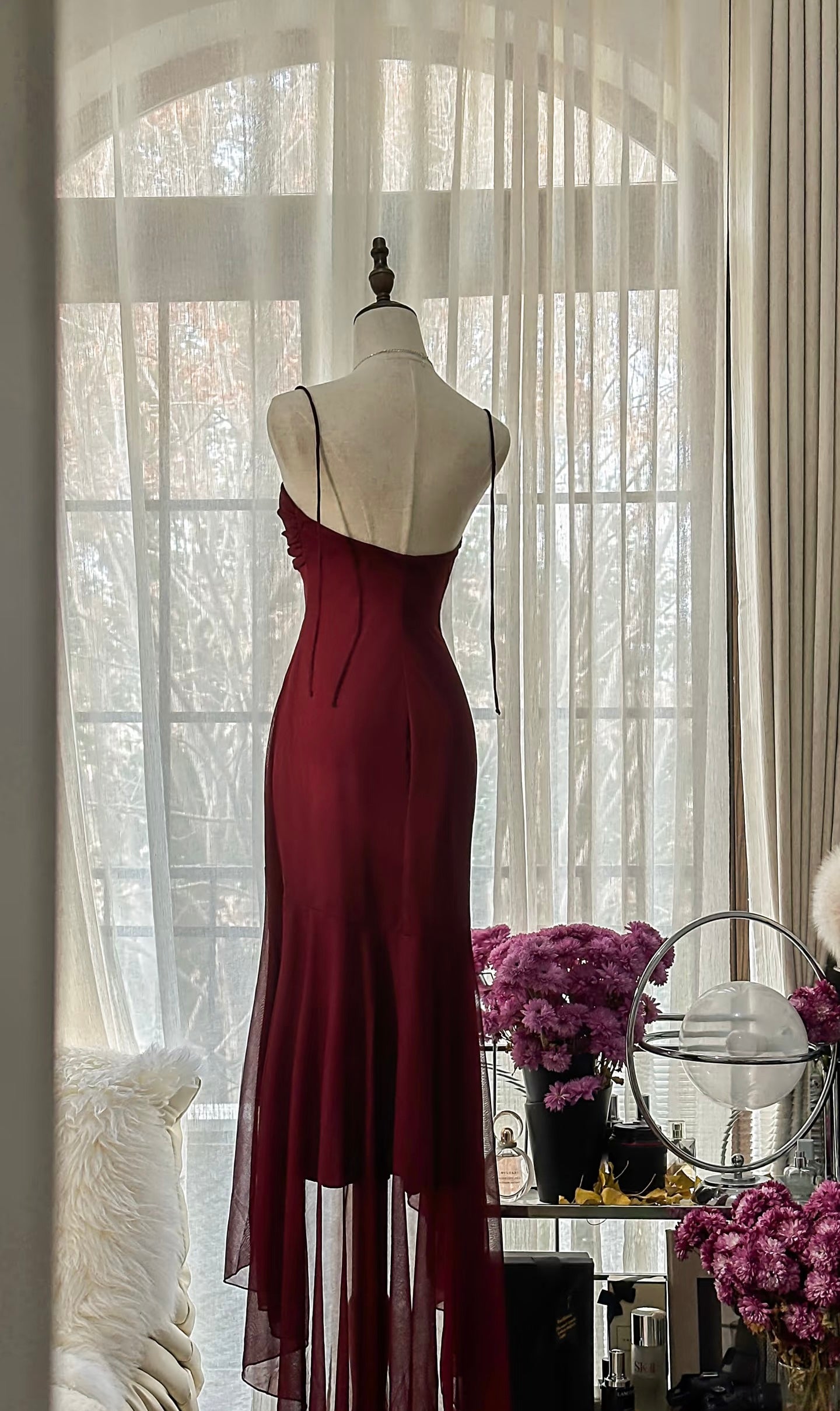 Elegant Burgundy Mermaid Chiffon Prom Dress for Women - Formal Evening Gown with Flowing Train (Style J6112) | Perfect for Homecoming, Prom Night, Wedding Guest & Special Occasions