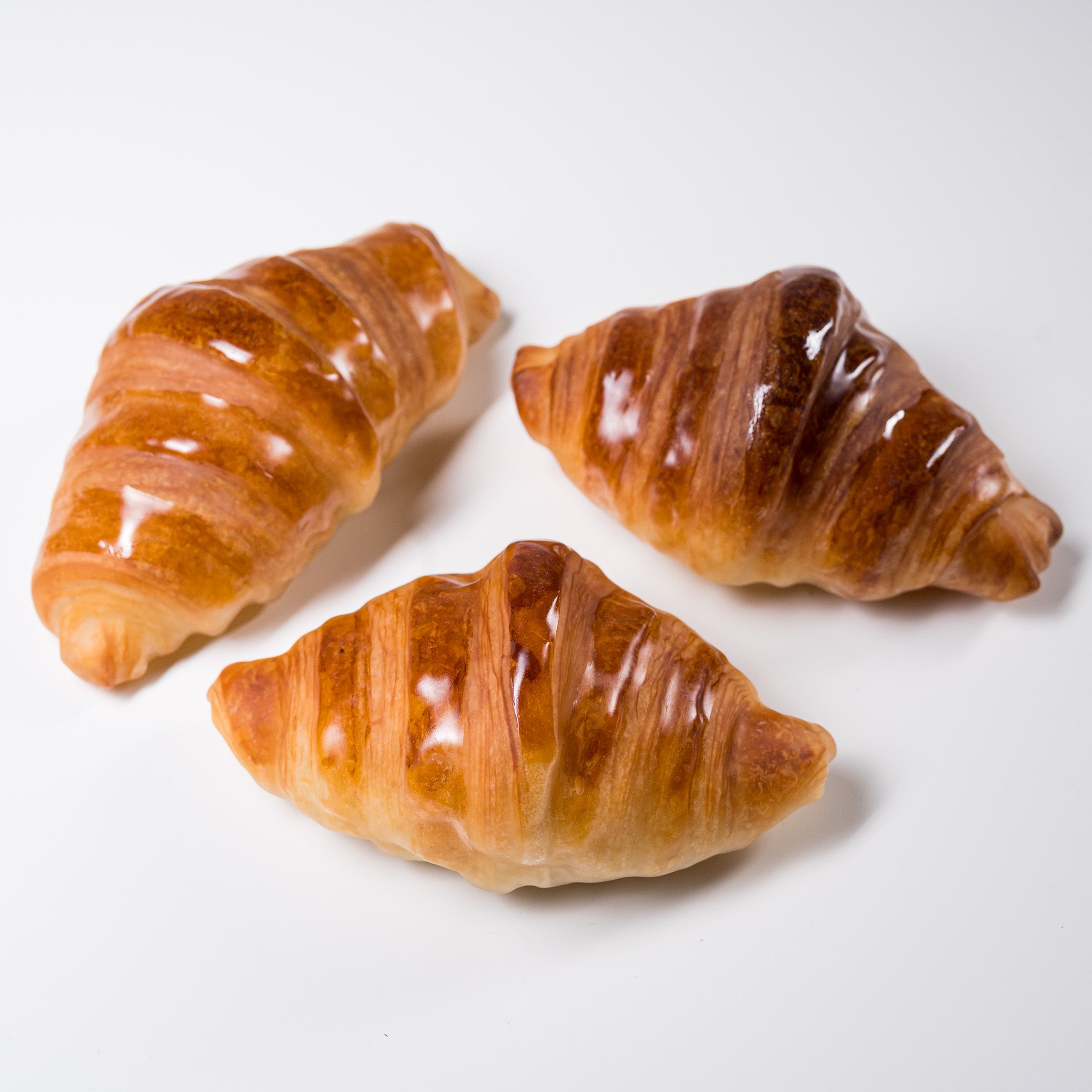 PAMPSHADE Realistic Bread Lamp - Croissant Shaped Decorative Light by Yukiko Morita | Perfect for Kitchen, Cafe & Cozy Home Decor