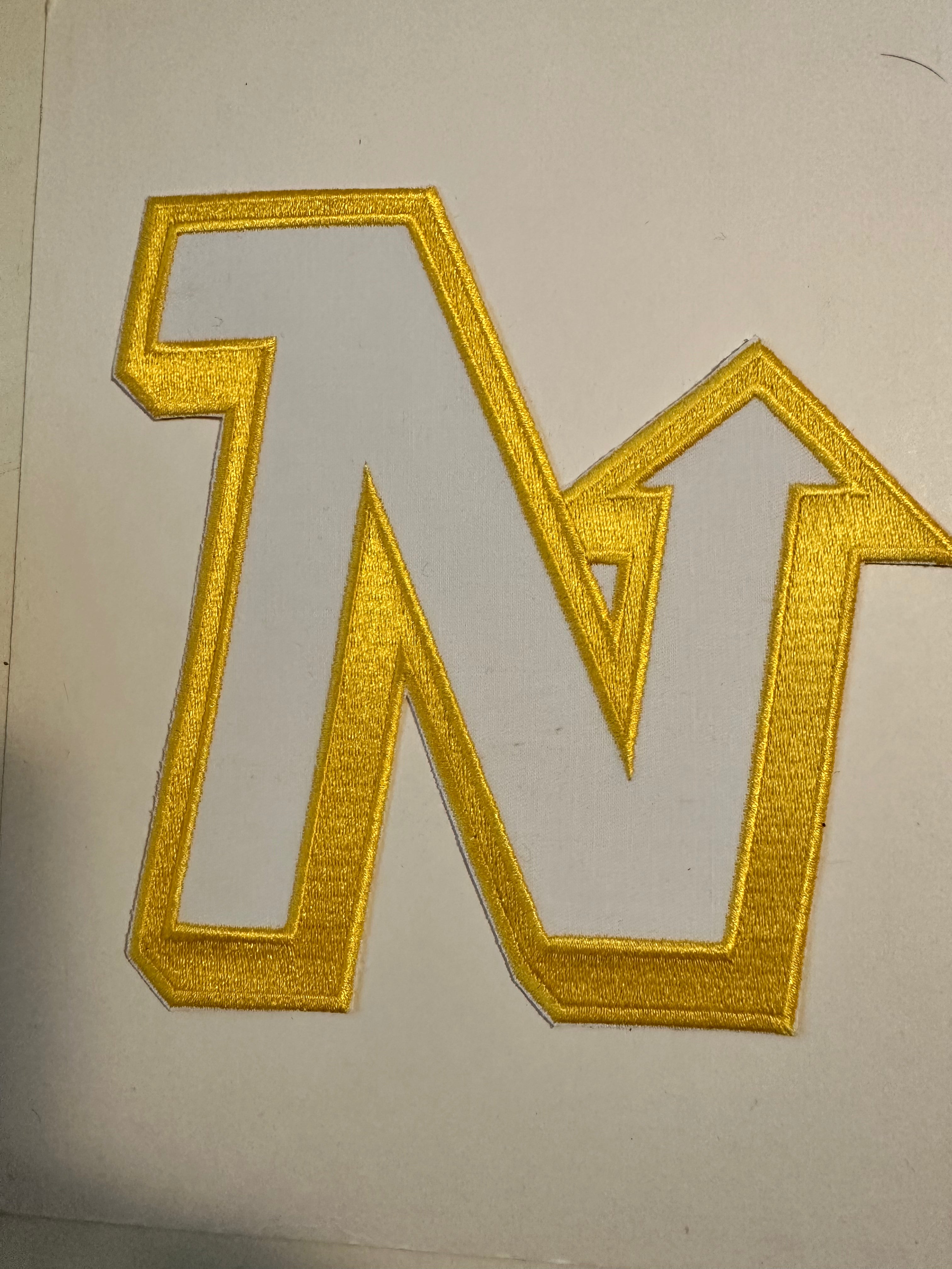 Vintage North Stars Large Chest Hockey Patch 1980s - NHL Minnesota Hockey Jersey Emblem for Collectors & Fans - Perfect for Jackets, Bags & DIY Crafts