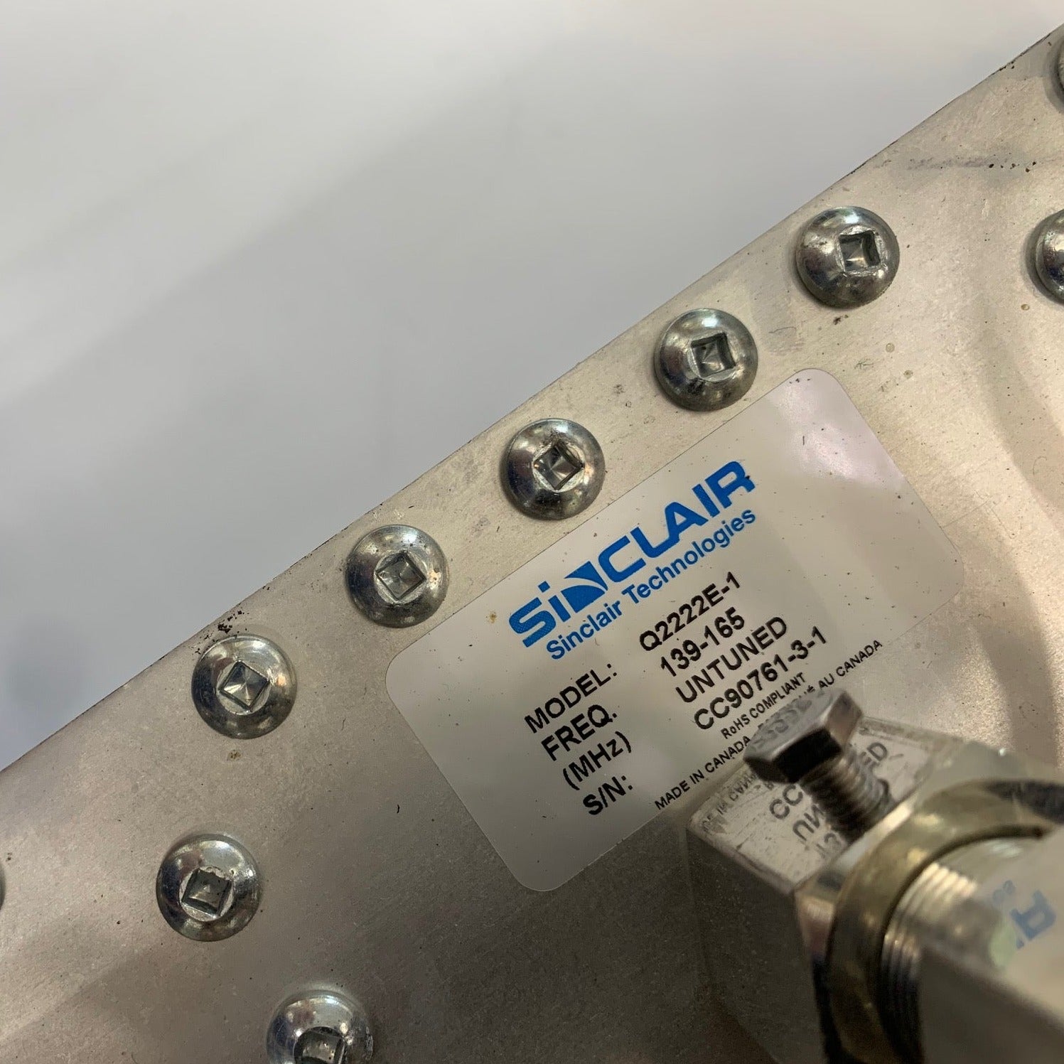 Sinclair Q2222E 1 VHF Duplexer (139-165 MHz) - Professional Two-Way Radio Frequency Filter for Amateur & Commercial Use