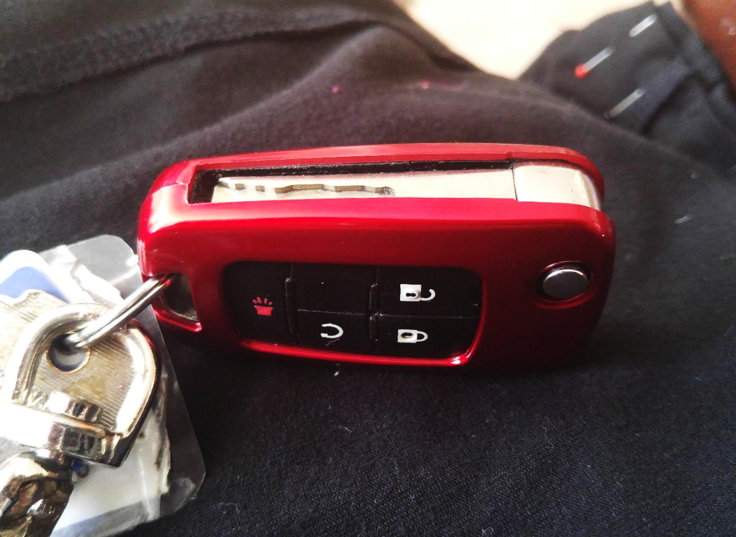 Premium Glossy Red Smart Key Fob Cover Replacement for Chevrolet GMC (3/4/5 Buttons) - Exact Fit Protection for Keyless Entry Remote - Perfect for Daily Use, Travel & Car Enthusiasts