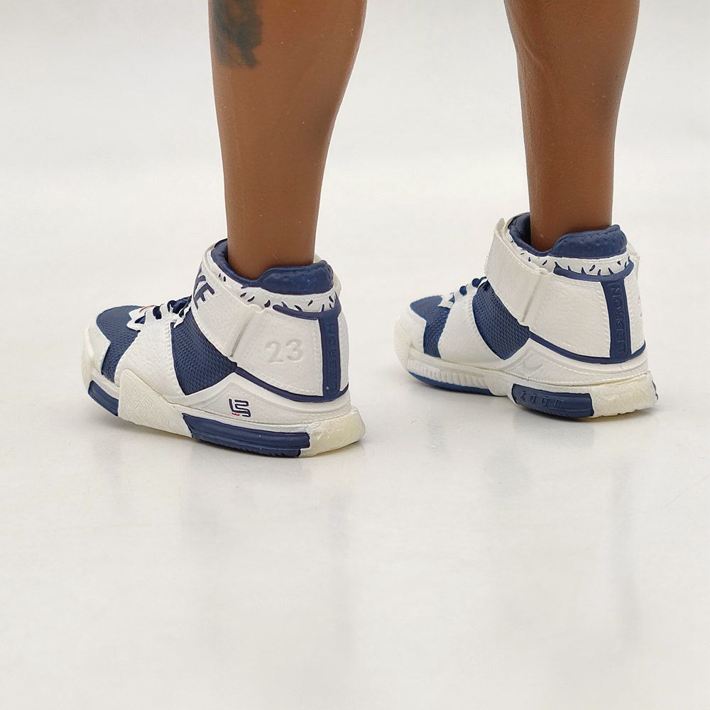 1:6 Scale Mini Shoes Lebron James LBJ2 for 12