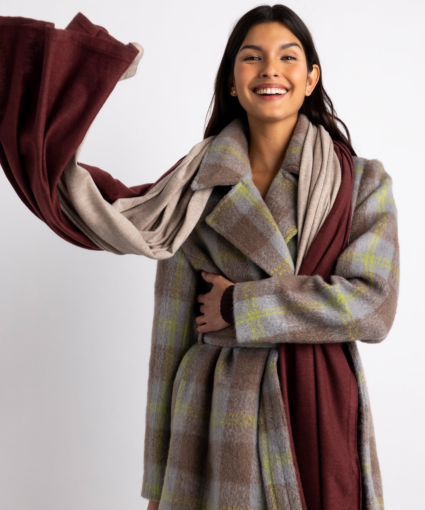 Cozy Essential Travel Wrap - Soft & Lightweight Blanket Scarf for Women & Men - Perfect for Airplanes, Camping, Office & Home Use