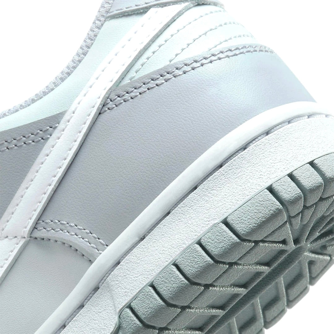 Nike Kids PS Dunk Low Sneakers - Pure Platinum White Pre School Basketball Shoes for Boys & Girls - Perfect for School, Play & Casual Wear