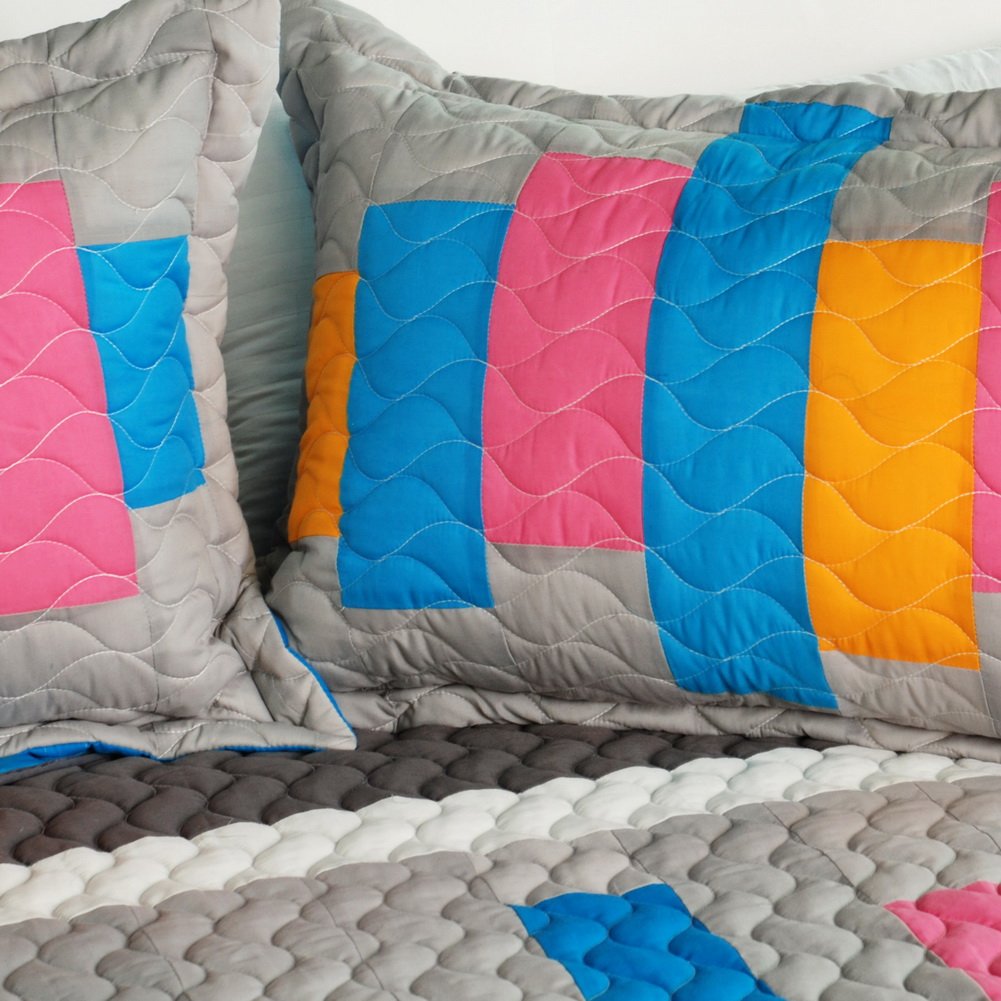 Creative Life 3-Piece Vermicelli Quilted Patchwork Bedding Set - Full/Queen Size - Soft & Stylish for Cozy Bedrooms, Guest Rooms & Dorm Decor