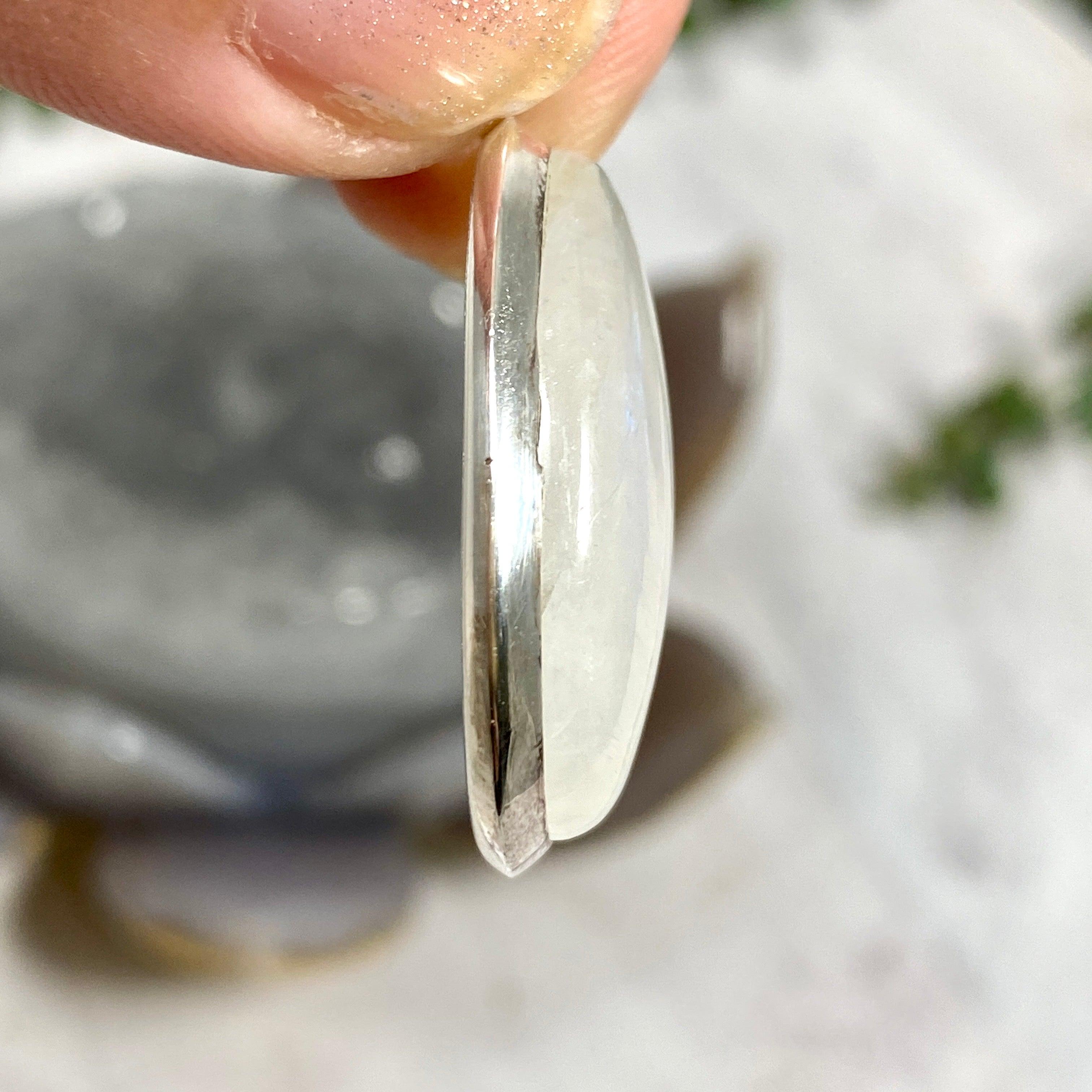 Moonstone Oval Pendant Necklace KPGJ2795 - Elegant Gemstone Jewelry for Women, Perfect for Weddings, Parties & Everyday Wear