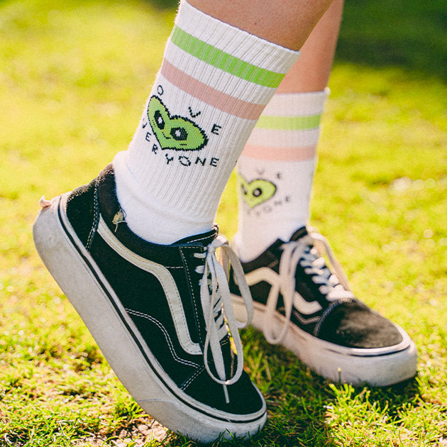 American Flag Socks - Mid High Crew Socks for Men & Women - Patriotic Comfort for Everyday Wear & Sports