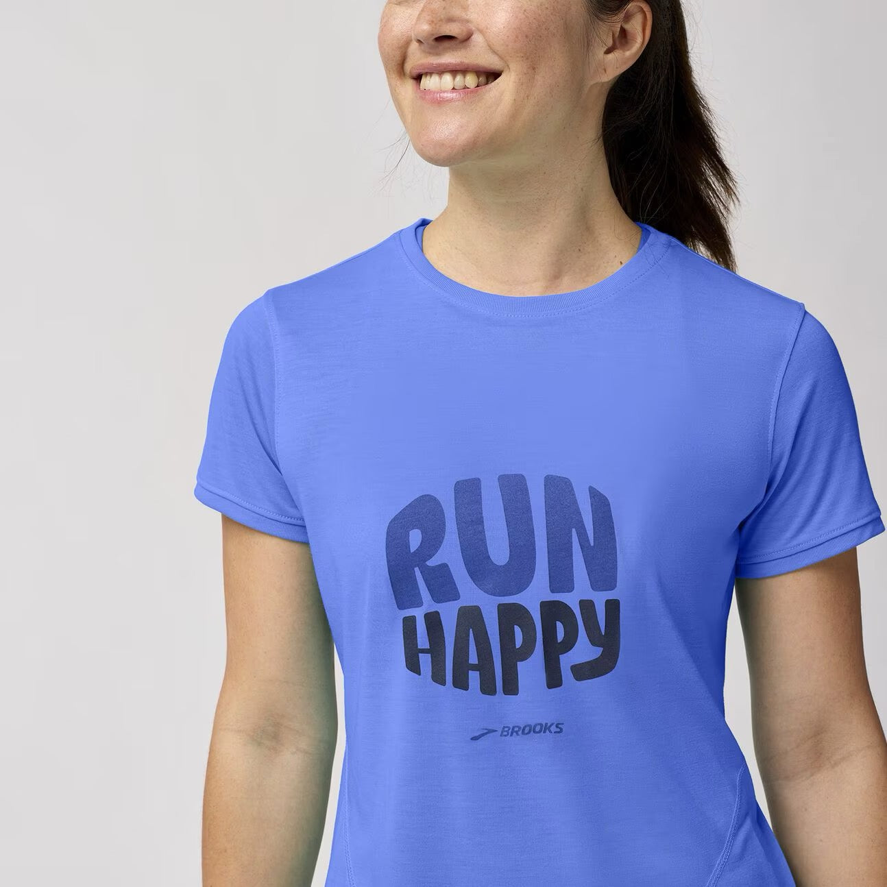 Women's Running Short Sleeve Shirt - Nike Distance 3.0 (Bluebell/Run Happy) for Marathon Training & Outdoor Workouts