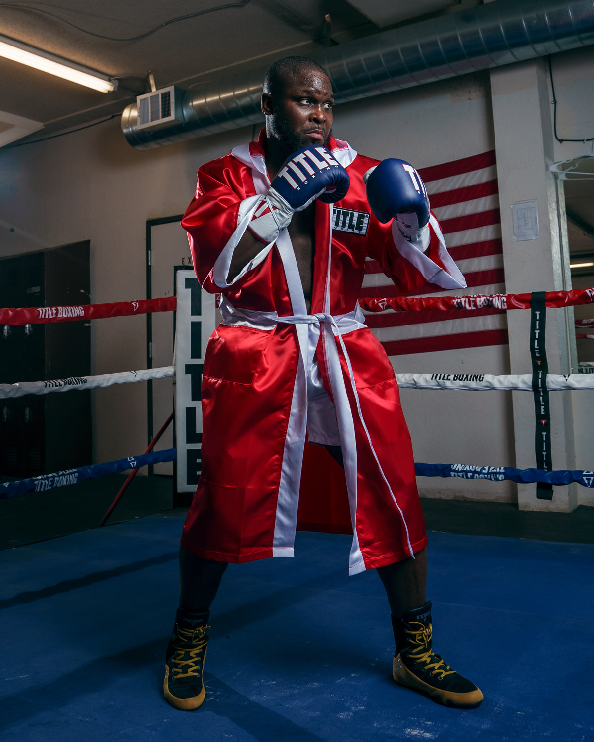 TITLE Boxing Pro Full Length Training Robe 3.0 - Premium Boxing Robe for Fighters & Training - Ideal for Gym, Sparring & Pre-Fight Warmups