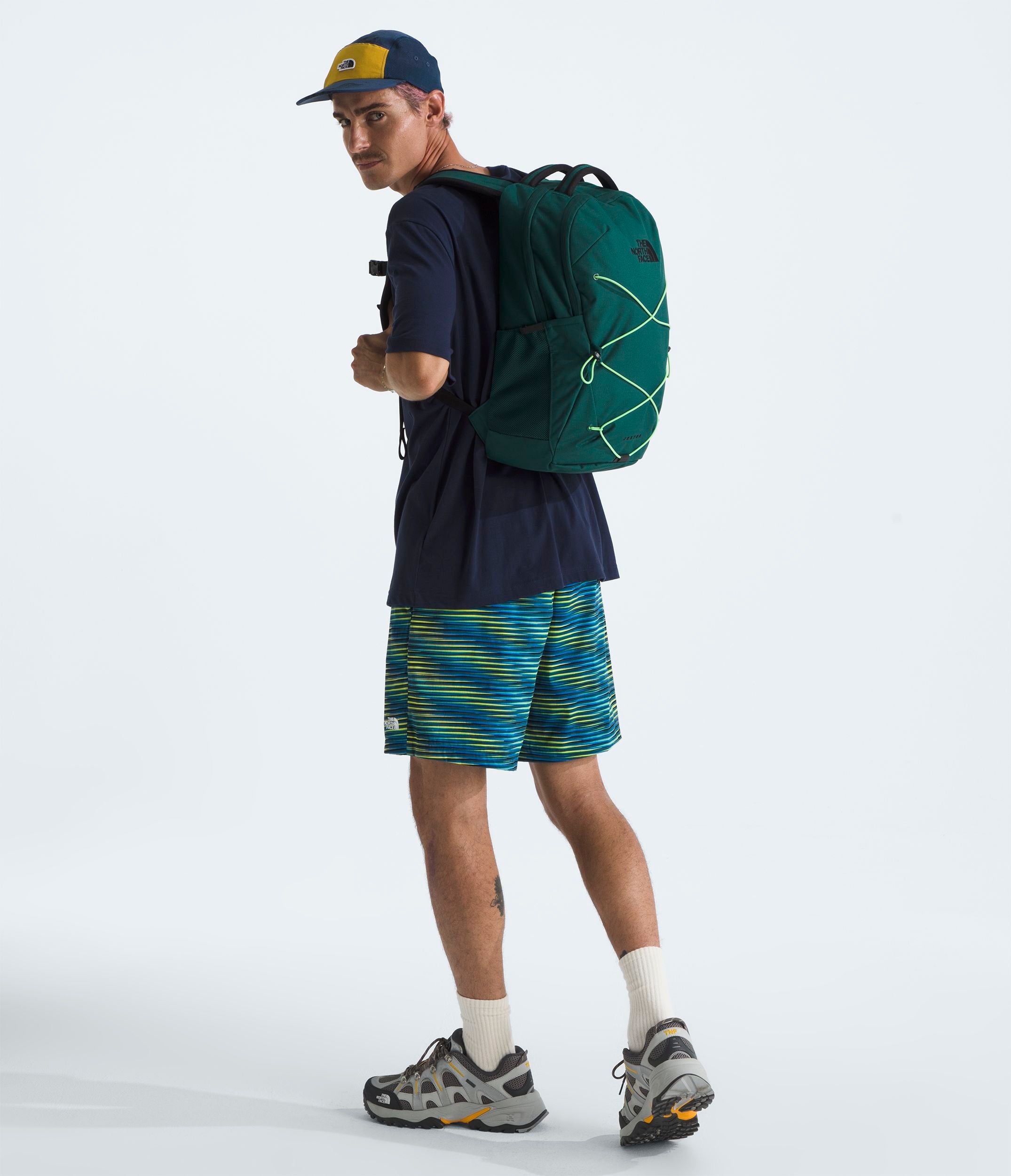 The North Face Jester Backpack - Durable School & Travel Backpack for Men & Women - Water-Resistant Laptop Backpack with USB Port - Perfect for College, Hiking & Commuting