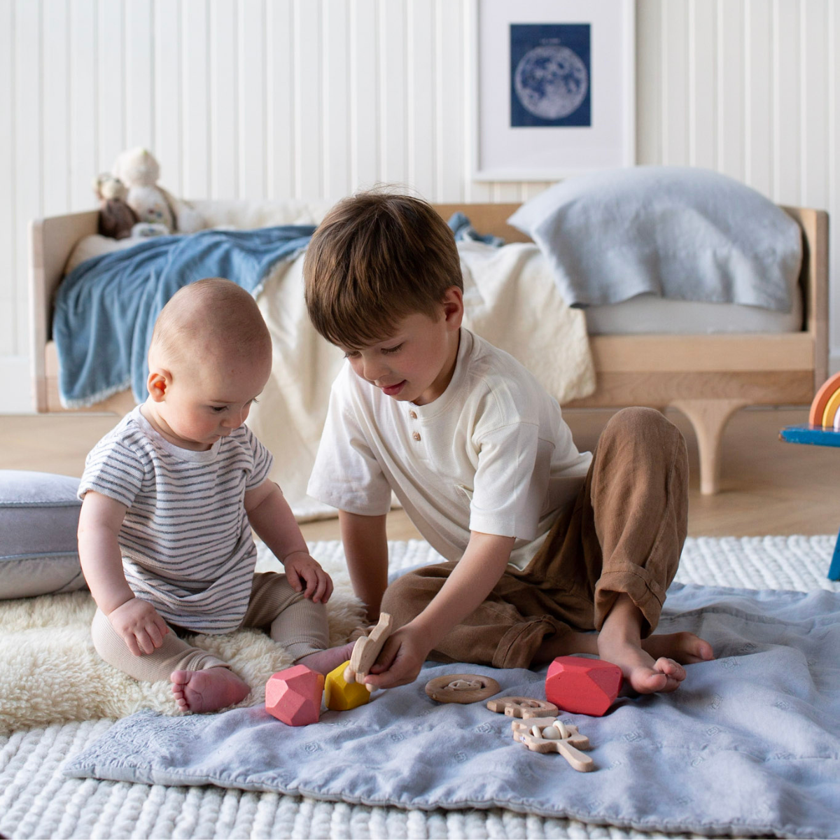 Soft & Cozy Ines Baby Blanket - Premium Organic Cotton for Newborns & Toddlers - Perfect for Nursery, Swaddling, Stroller & Travel