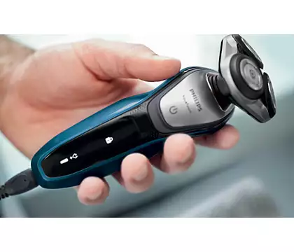 Philips Series 5000 Wet & Dry Electric Shaver for Men - Rechargeable Cordless Razor with Dual Precision Blades - Perfect for Travel, Gym & Daily Shaving