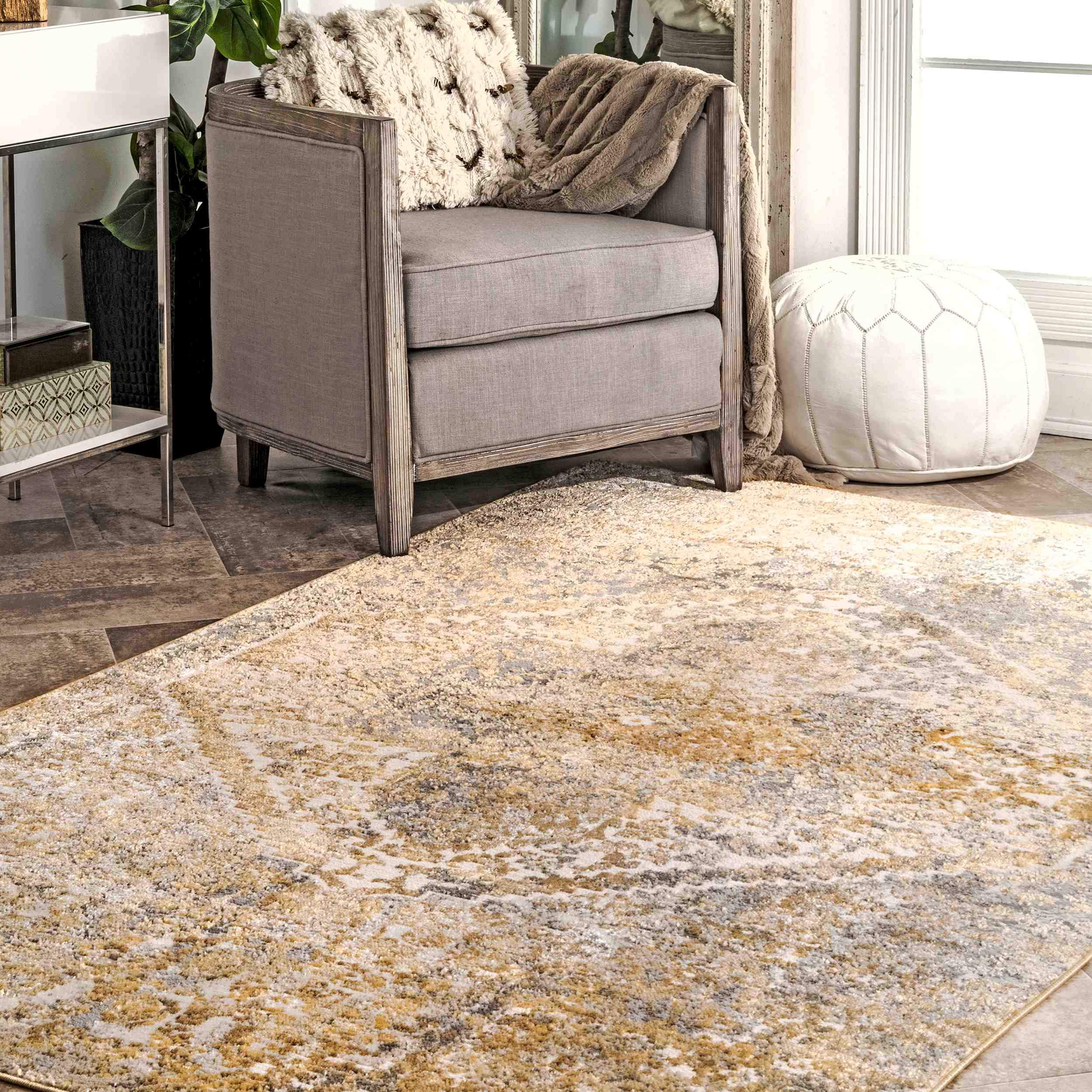 nuLOOM Patty Vintage Medallion Area Rug 5' x 8' Gold - Perfect for Living Room, Bedroom & Dining Room Decor