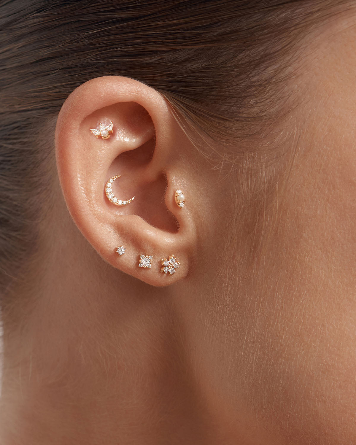 14K Solid Gold Snowflake Cartilage Earring - Dainty Cartilage Hoop Earrings for Women - Perfect for Christmas Gifts, Winter Fashion & Everyday Wear