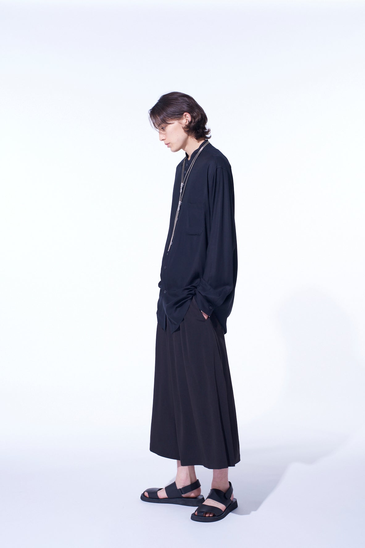 Stylish Crepe de Chine Cropped Wide Pants with Gusseted Flap Pockets - Women's High Waist Loose Fit Trousers for Casual Wear & Office Outfits