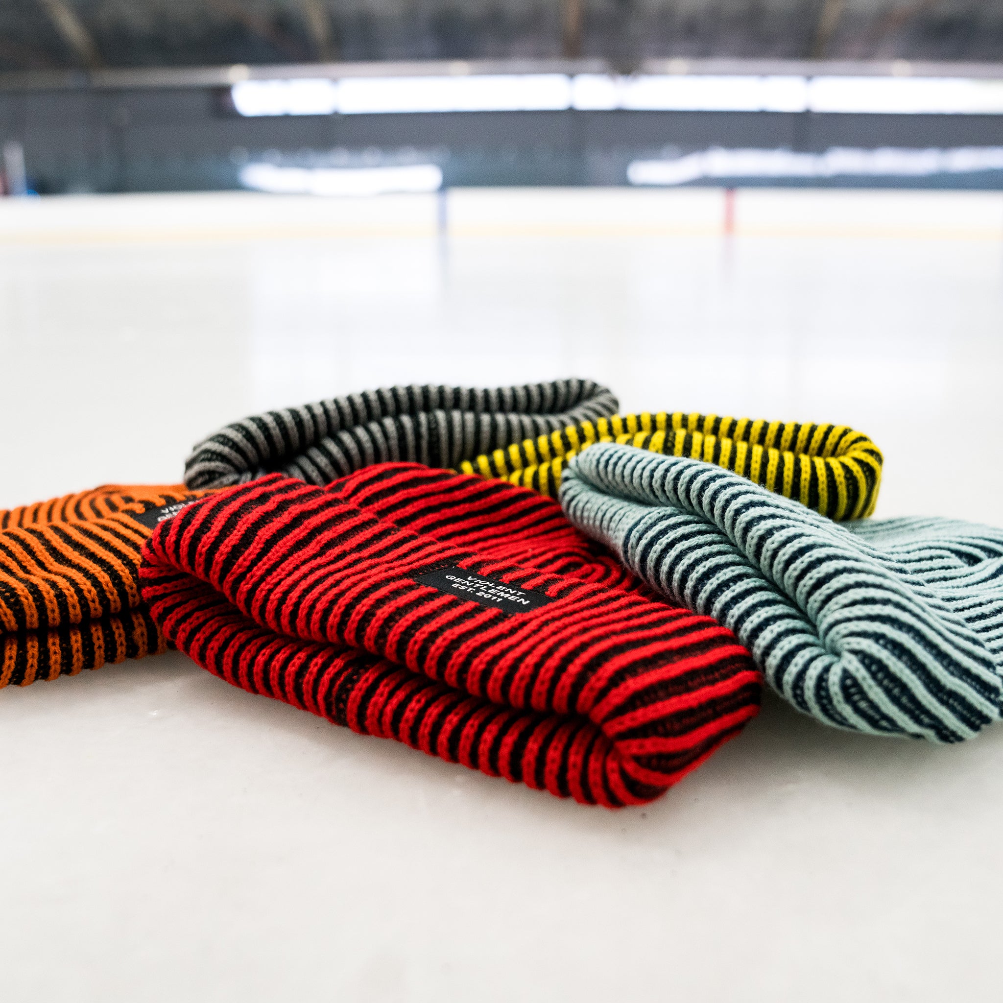 Lemieux Two Tone Cuff Beanie - Winter Knit Hat for Men & Women - Soft Stretchy Ribbed Design - Perfect for Skiing, Snowboarding & Cold Weather Activities