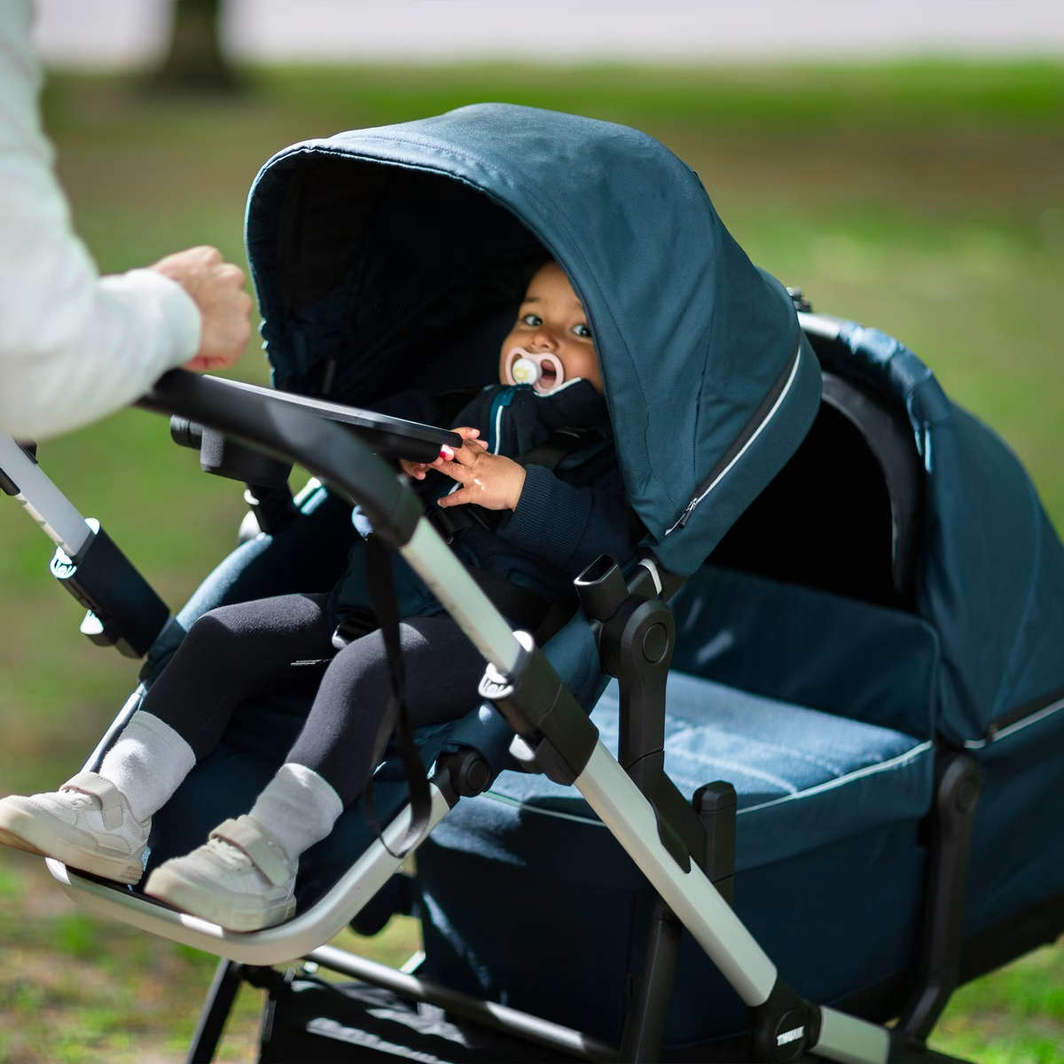 Thule Sleek Sibling Seat - Premium Baby Bike Seat for Safe & Comfortable Rides | Perfect for Cycling with Toddlers, Commuting & Family Outdoor Adventures