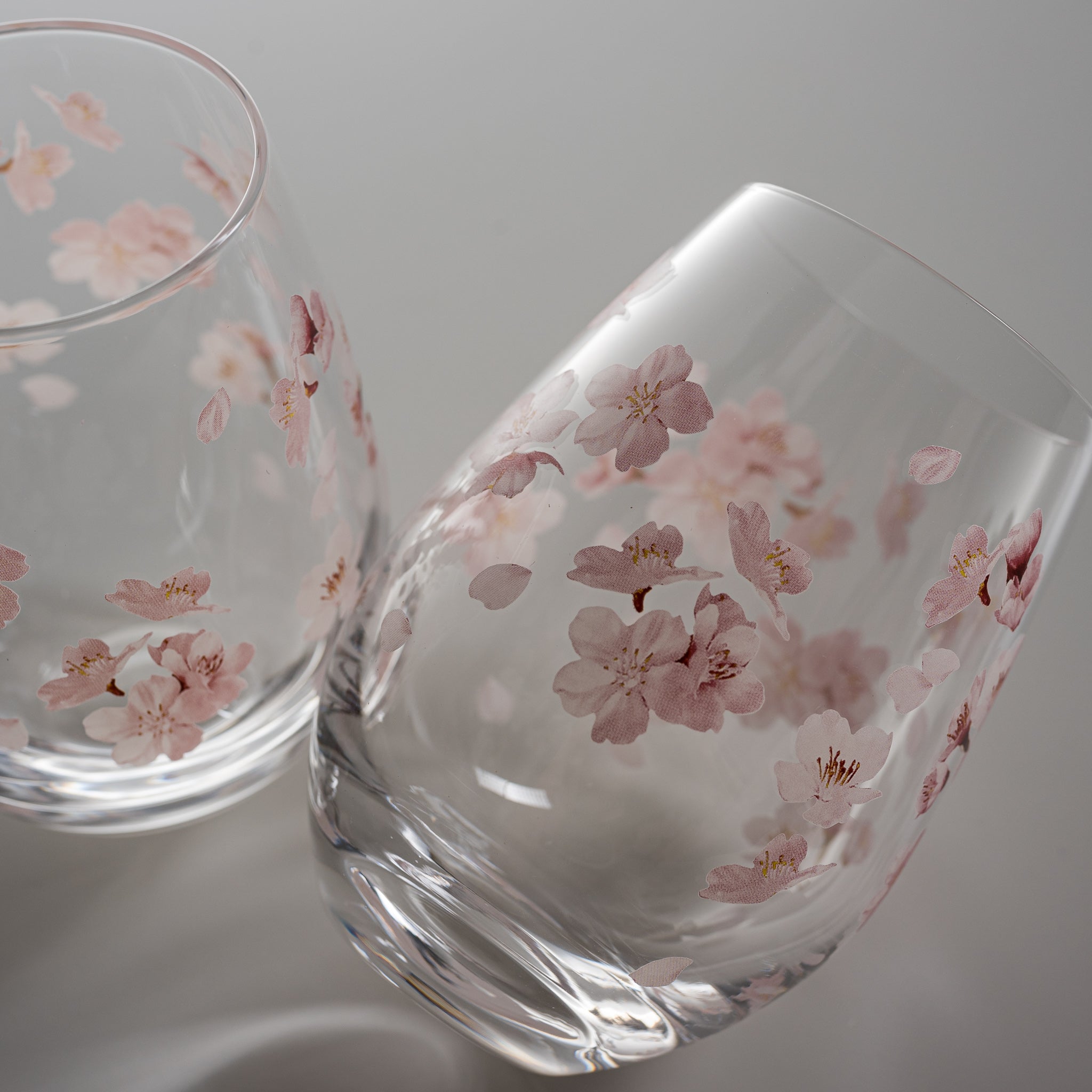 Sakura Flower Pair Tumbler Glass Set - 16oz Japanese Cherry Blossom Drinking Glasses for Tea, Juice & Cocktails - Perfect for Spring Parties, Romantic Dinners & Home Decor