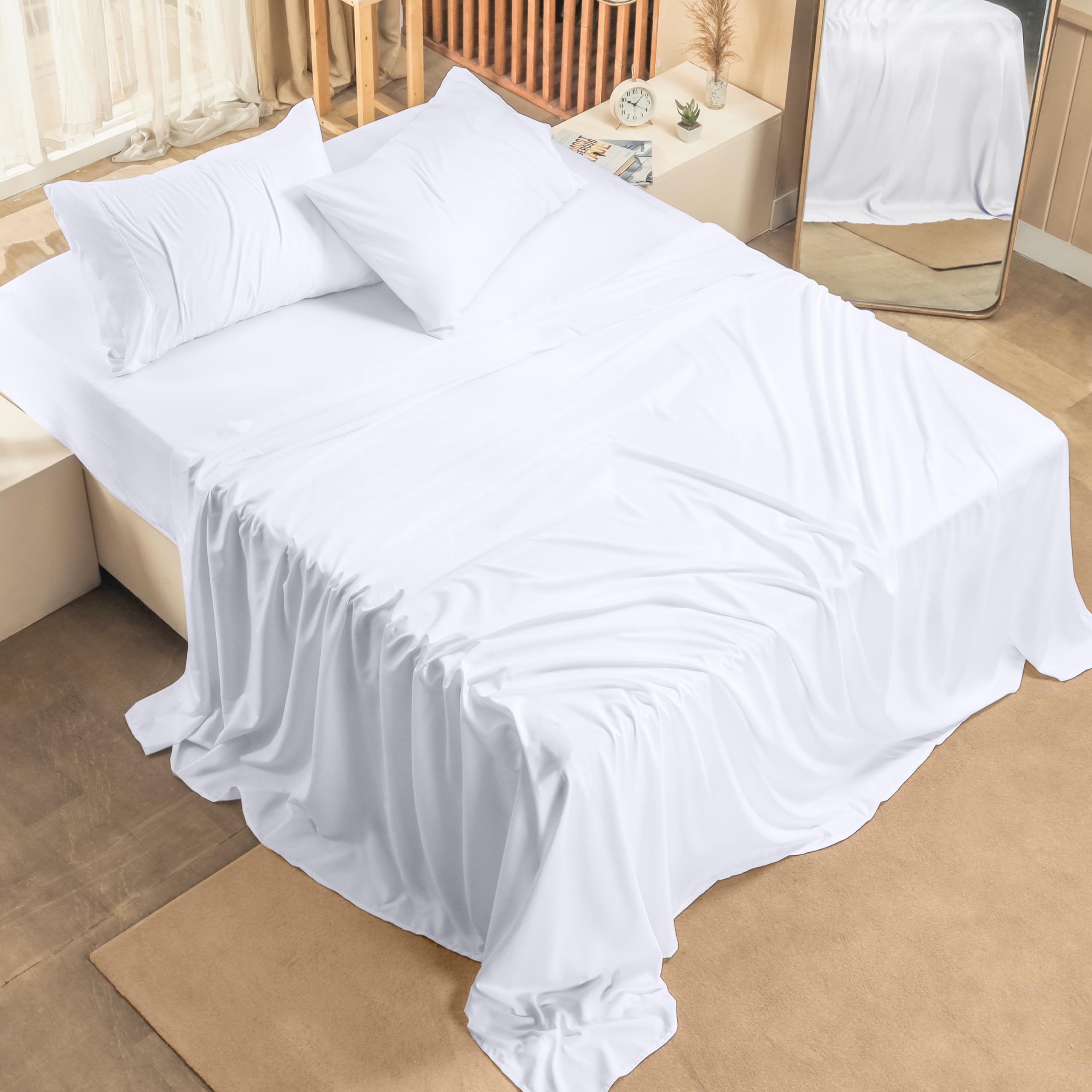 Utopia Bedding Queen Size Bed Sheets Set - 10-Piece Bulk Pack - Ultra Soft Brushed Microfiber Sheets - Shrink & Fade Resistant - Easy Care White Bedding - Perfect for Hotels, Spas, Guest Rooms & Home Use