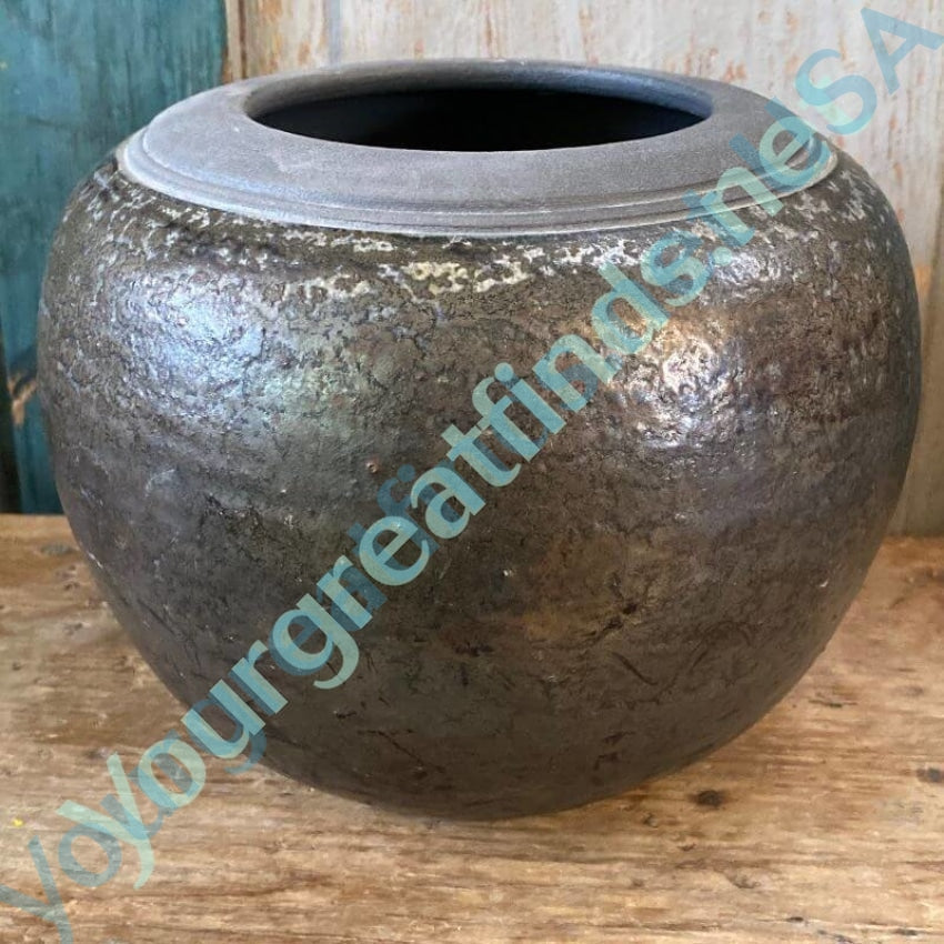 Peter C Vallez 1992 Studio Stoneware Pot - Handcrafted Ceramic Art Piece for Home Decor, Kitchen & Dining Room Display