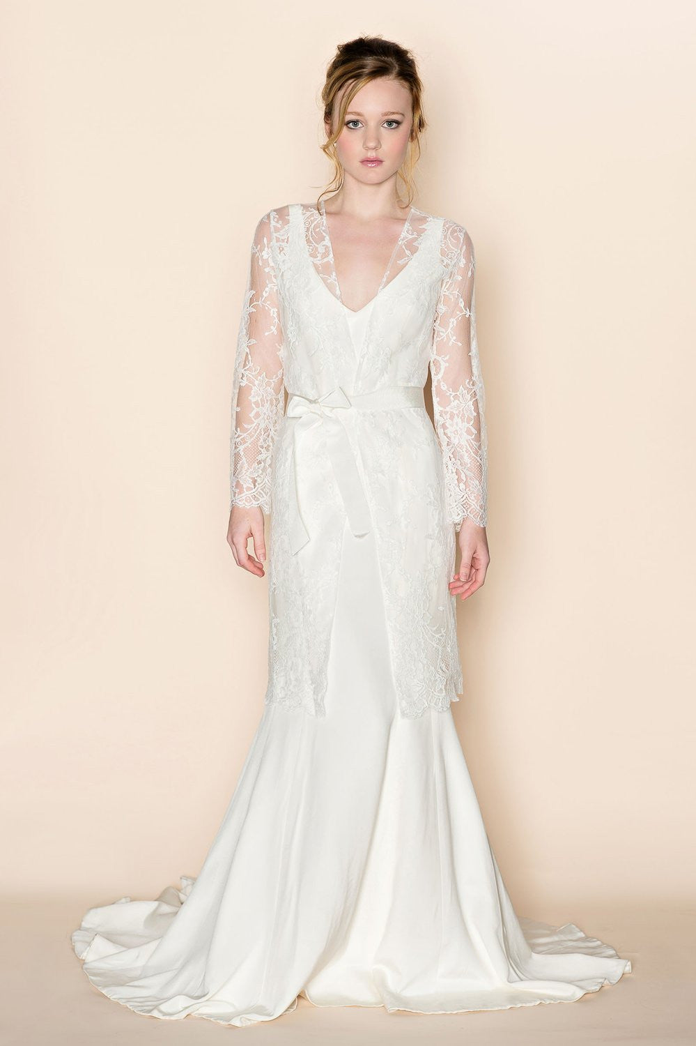 Elegant Catherine French Lace Bridal Robe - Style 216 | Wedding Morning Gown for Bride, Bridesmaids & Photoshoots | Perfect for Getting Ready, Honeymoon & Special Occasions