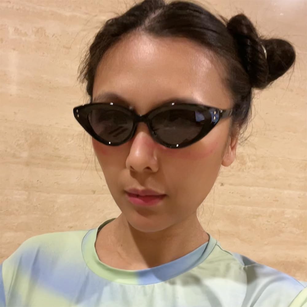 Retro Vintage Narrow Cat Eye Sunglasses for Women - Classic 1950s Style UV Protection - Perfect for Beach, Driving & Fashion Outfits