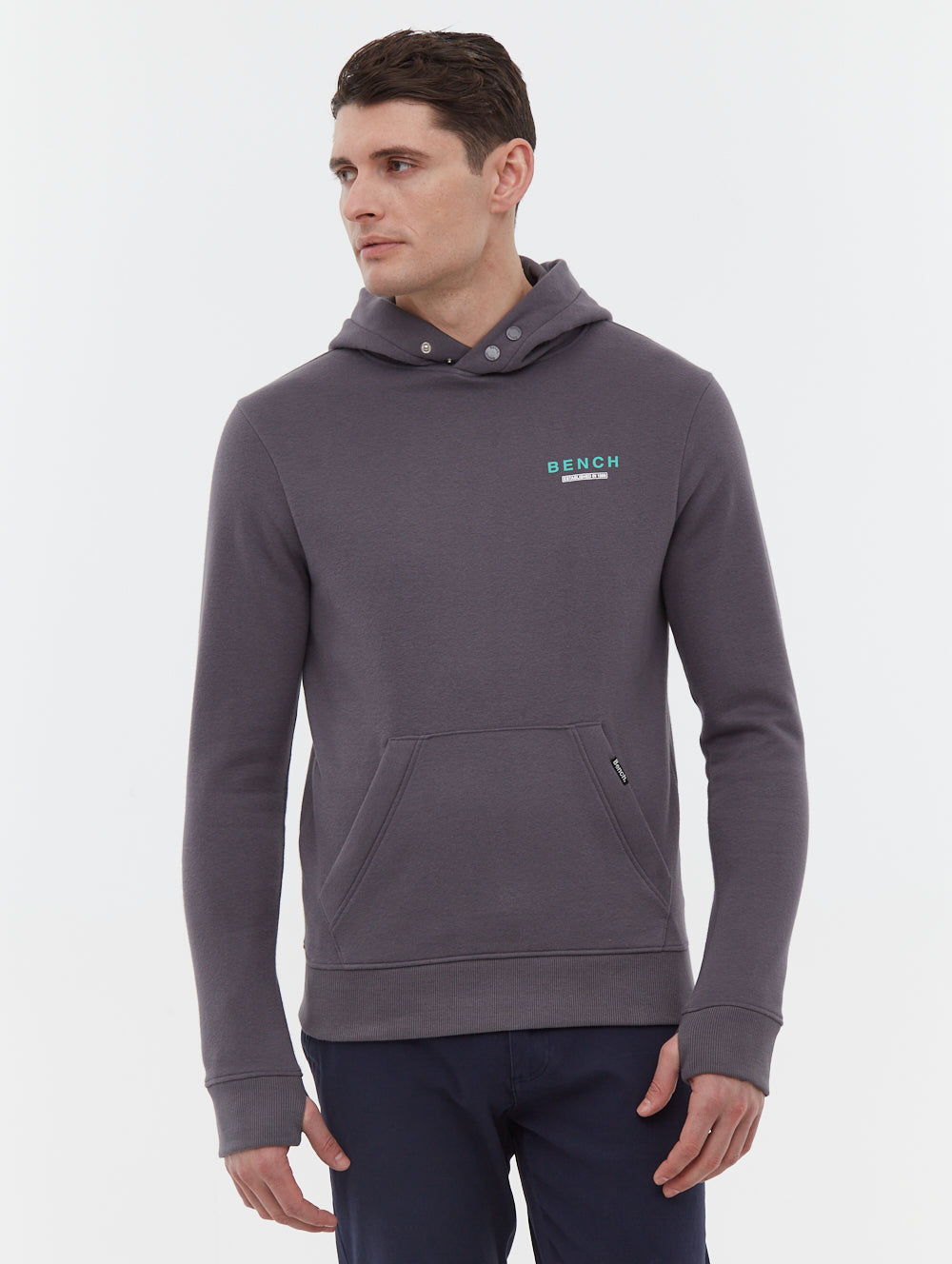 Manti Graphic Hoodie for Men & Women - Stylish Pullover Sweatshirt with Cool Print - Perfect for Casual Wear, Street Fashion & Outdoor Activities