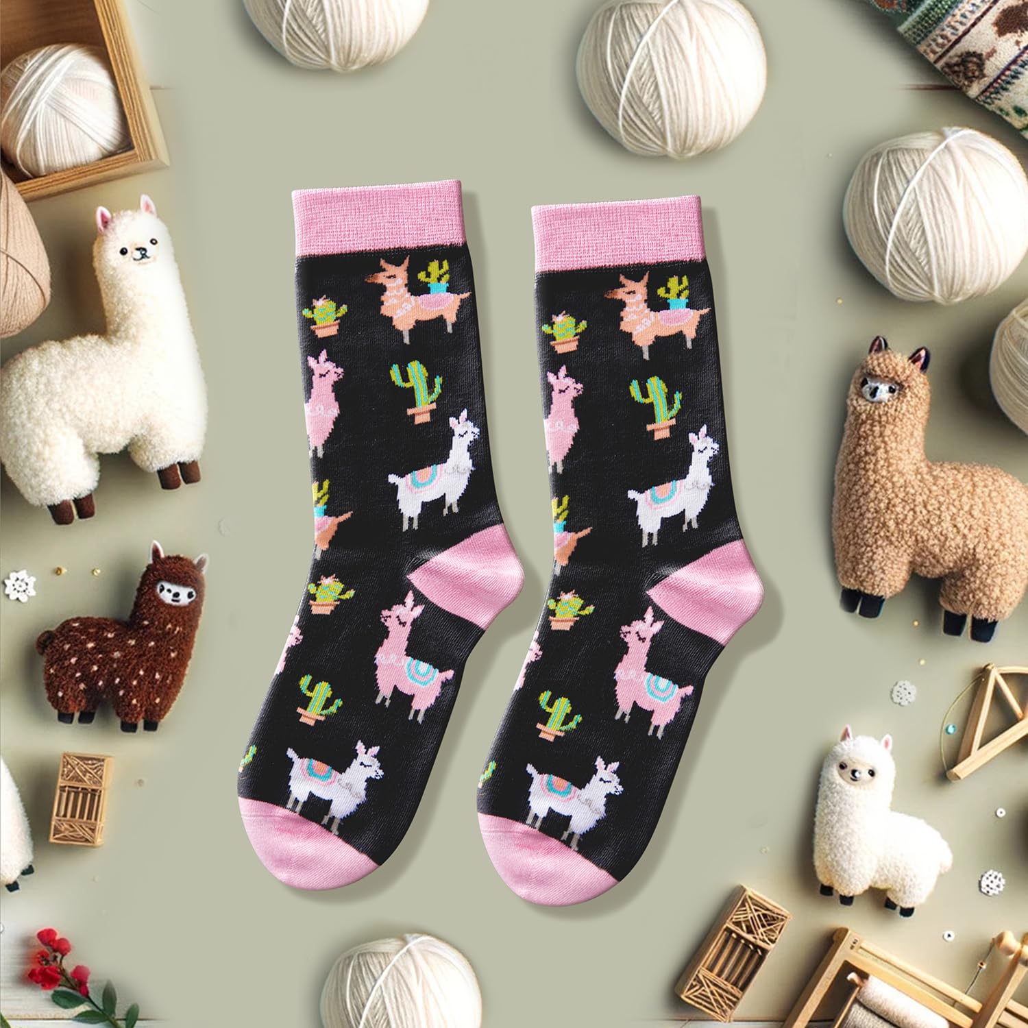 Funny Llama & Bee Animal Socks for Women - Cute Novelty Gift, Comfortable Cotton Crew Socks for Casual Wear, Gifts for Her, Birthday Present - Perfect for Everyday Use, Office, and Home Relaxation