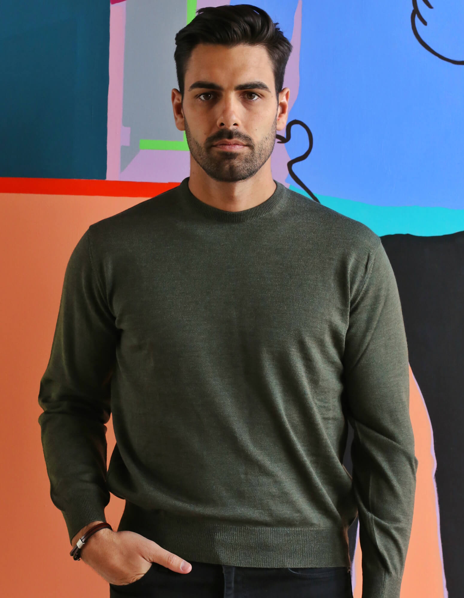 Premium Merino Wool Crew Neck Sweater for Men & Women - Soft, Warm & Breathable Green Knit Pullover for Winter, Fall & Outdoor Activities