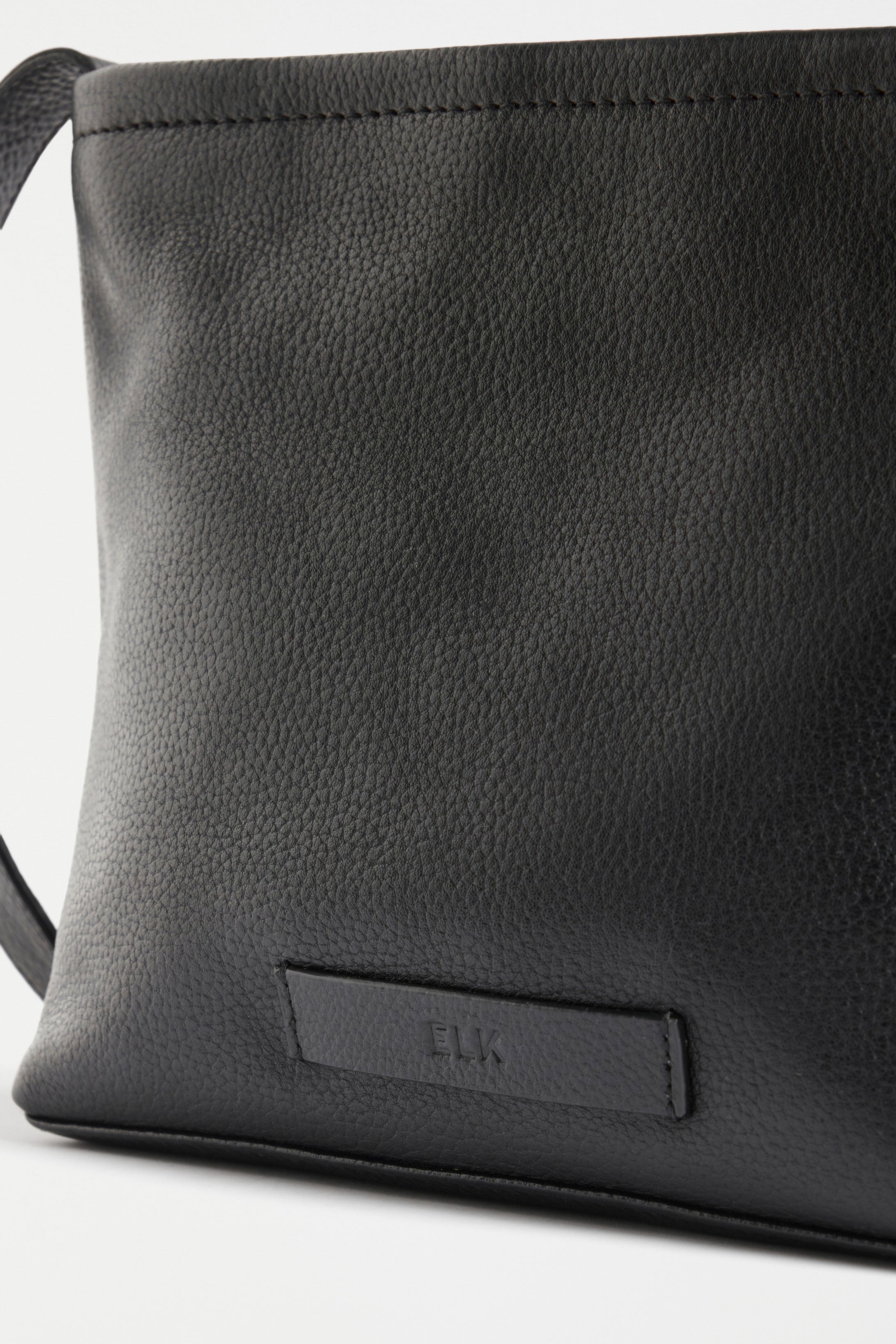 Lomi Crossbody Bag for Women - Stylish & Lightweight Shoulder Purse - Perfect for Travel, Shopping & Everyday Use