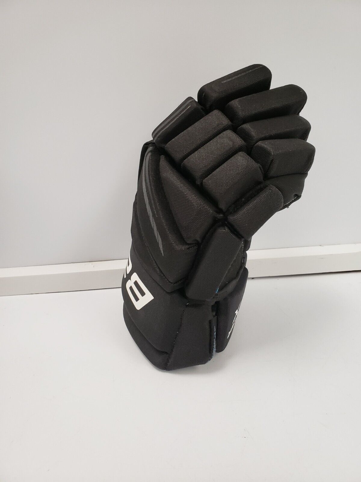 Bauer Hockey Gloves S2 14/36cm - Youth & Adult Ice Hockey Gloves for Protection & Grip - Perfect for Games, Practices & Training Sessions
