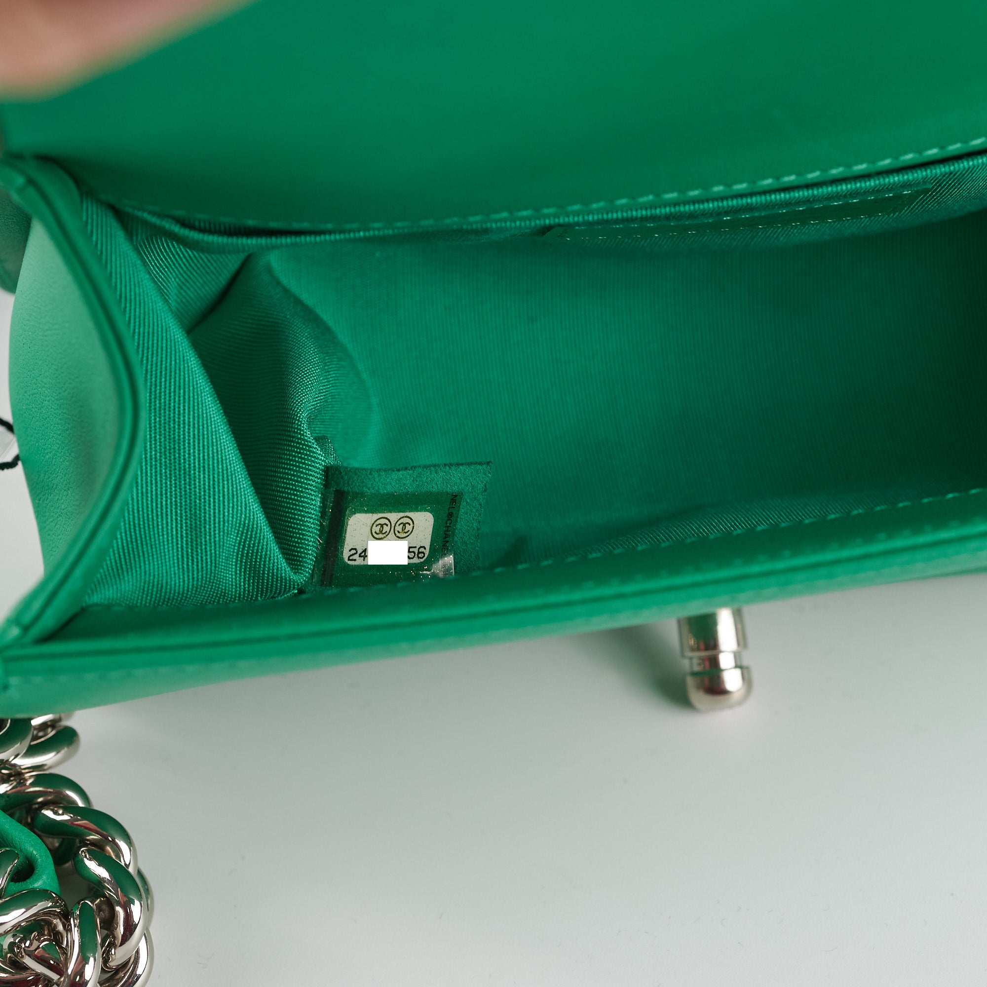 Chanel Chevron Boy Small Green Leather Bag with Holographic PVC Trim - Luxury Crossbody Purse for Women, Perfect for Evening Parties & Special Occasions