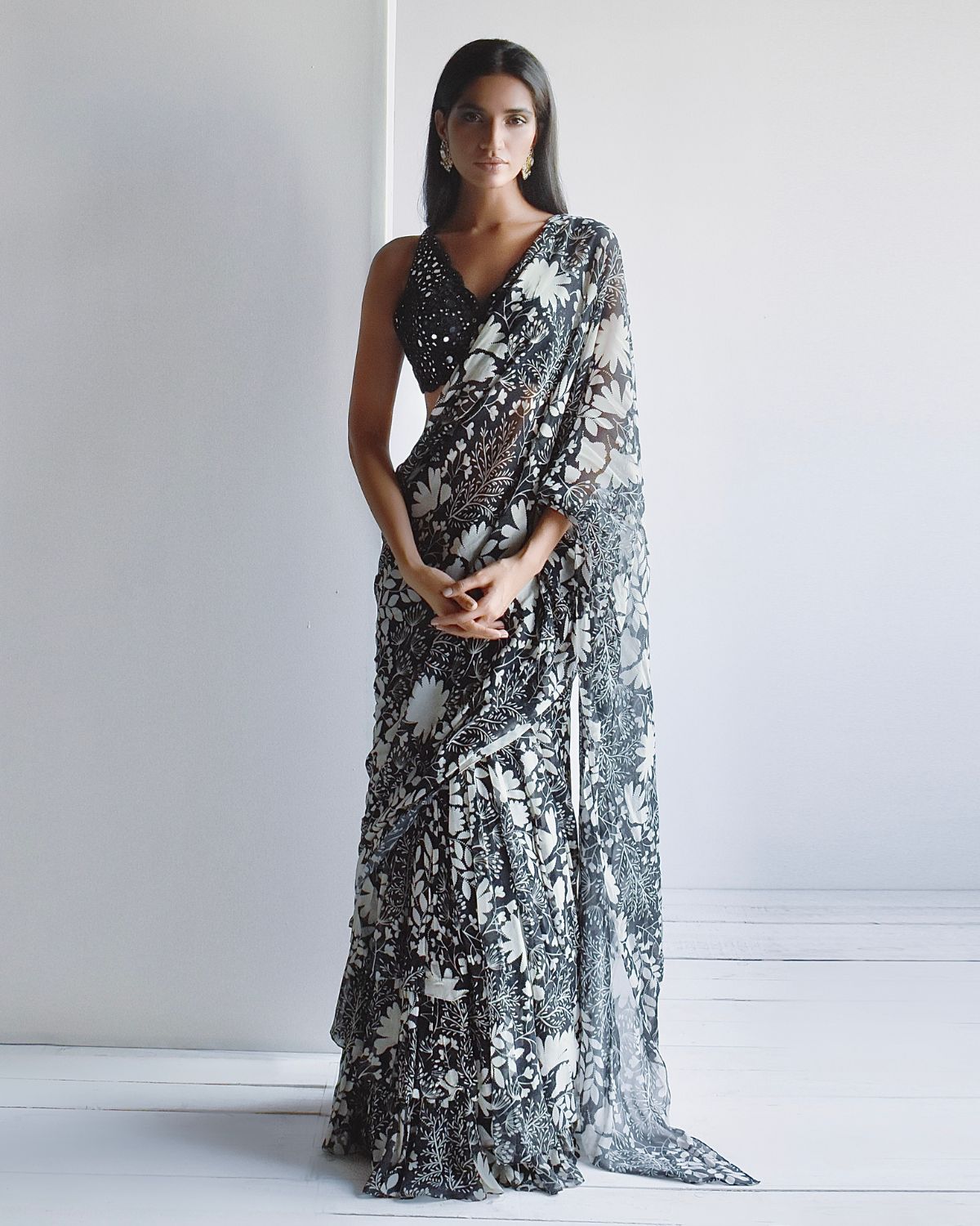 Elegant Black Garden Printed Ruffle Sari Set for Women - Traditional Indian Party Wear for Weddings, Festivals & Special Occasions