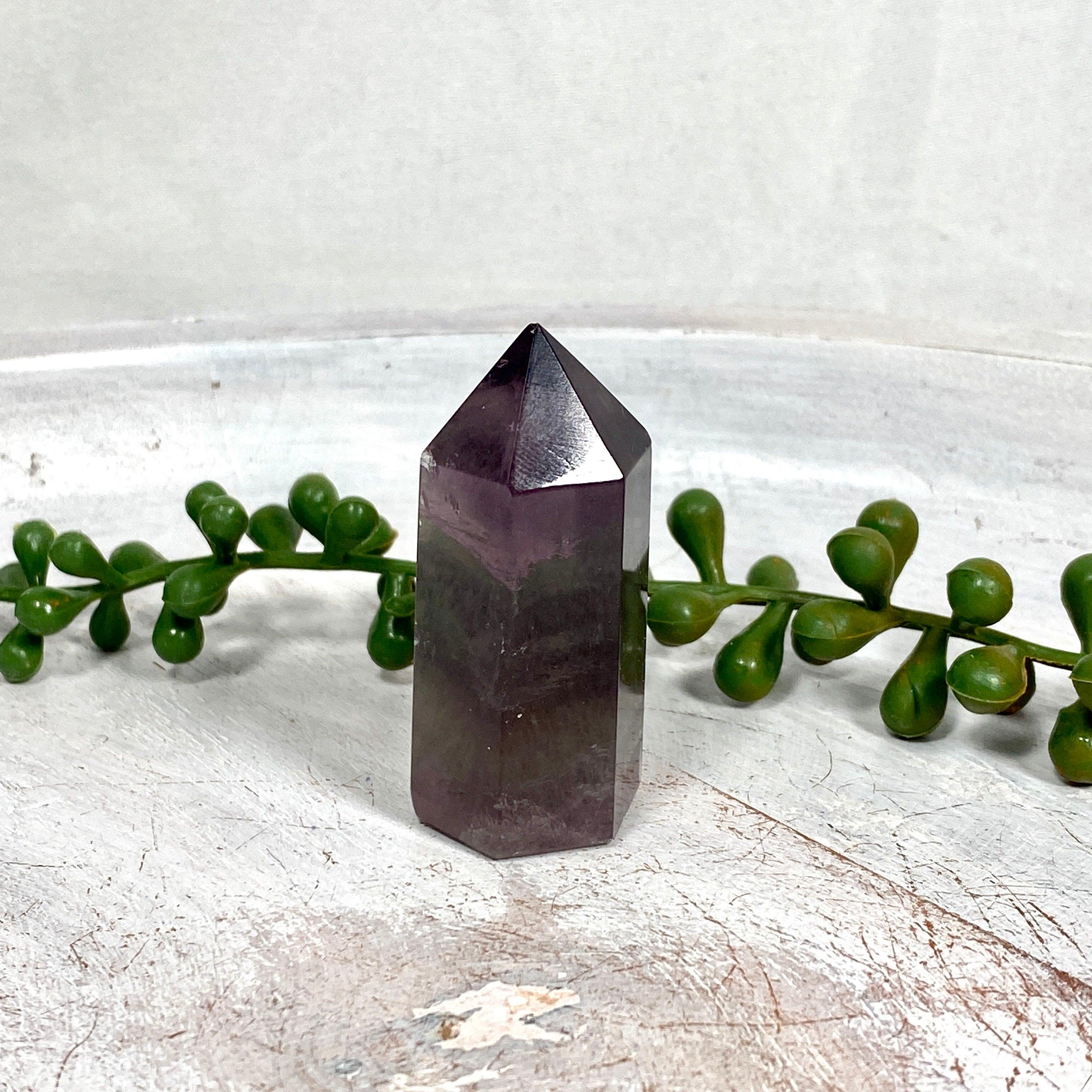 Magenta Fluorite Generator MFG 18 - High-Quality Energy Crystal for Meditation, Healing & Home Decor