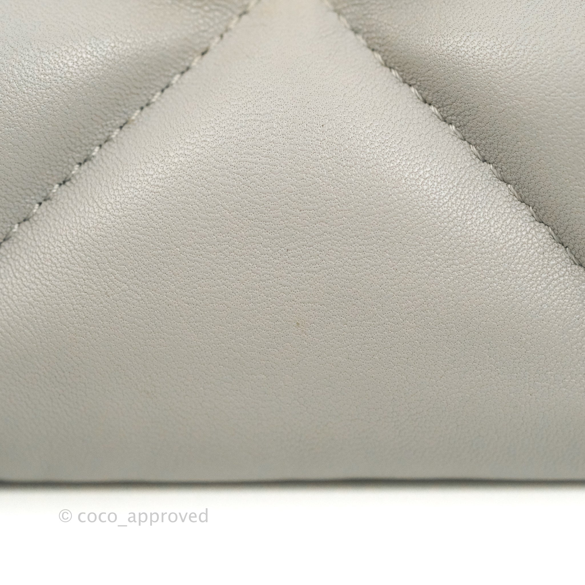 Chanel 19 Medium Grey Mixed Hardware Flap Bag - Luxury Designer Handbag for Women | Perfect for Work, Evening Events & Everyday Use