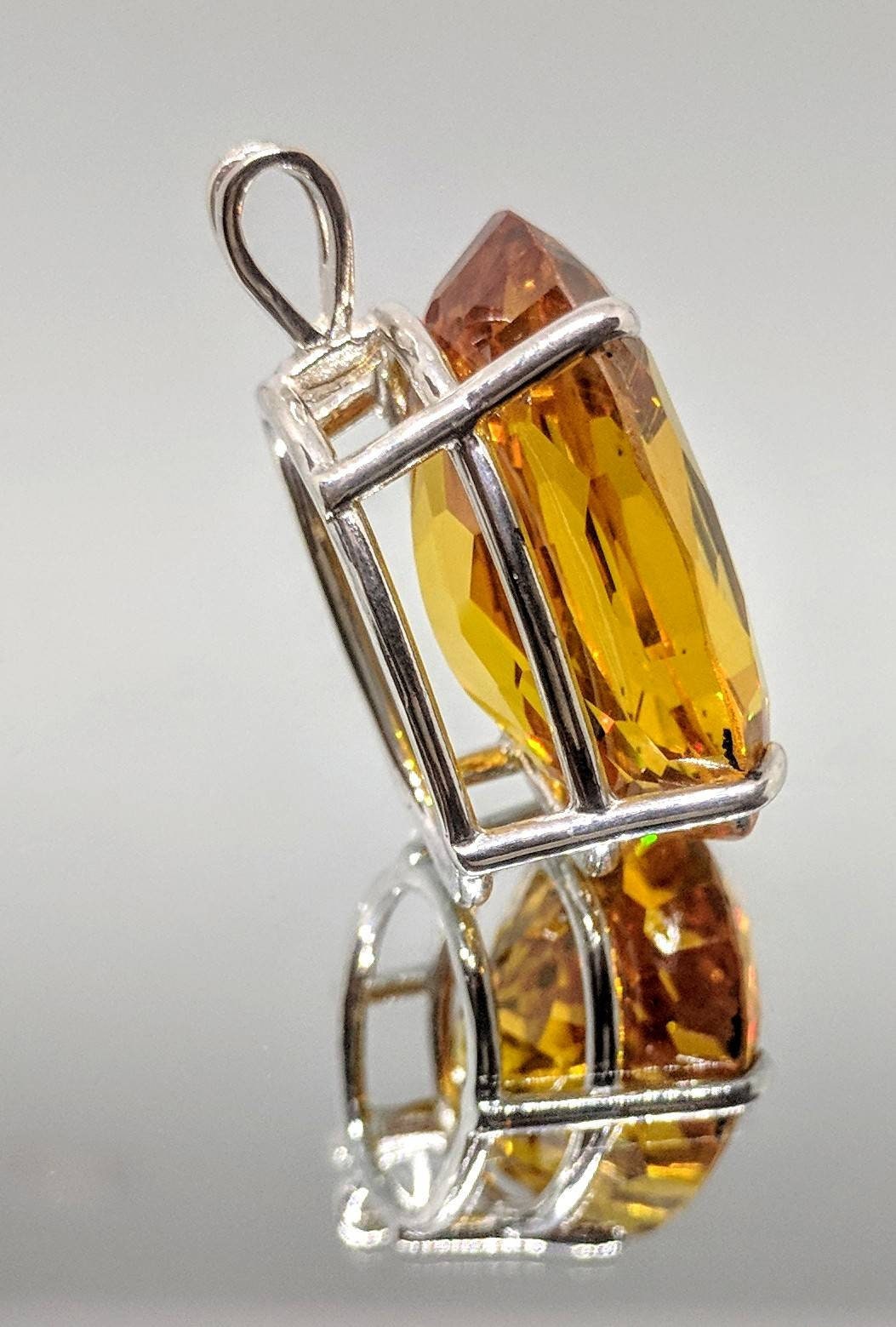 Natural Golden Citrine Pendant - Solid Sterling Silver or 14K White/Yellow/Rose Gold - Large Oval Solitaire VVS Eye-Clean Gemstone for Necklace Jewelry - Perfect for Weddings, Anniversaries & Special Occasions