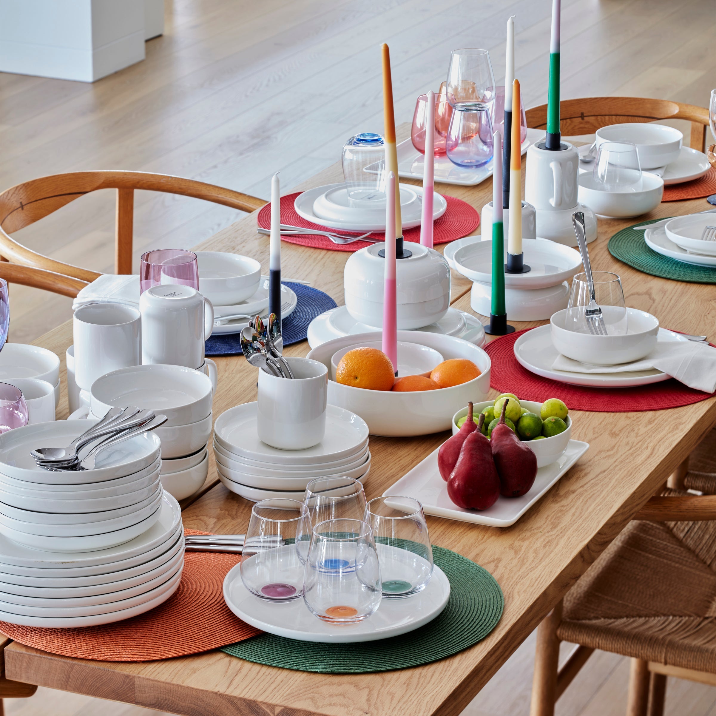 24-Piece White Dinnerware Set for 12 - Elegant Porcelain Plates, Bowls & Mugs - Perfect for Family Dinners, Parties & Restaurant Use