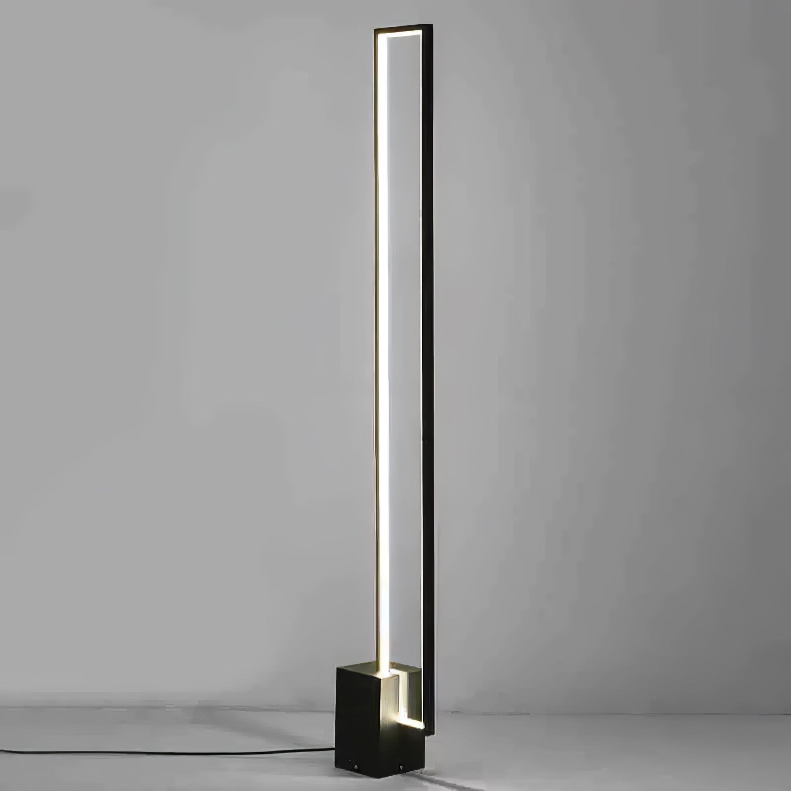 Modern Edge Floor Lamp - Adjustable LED Standing Light for Living Room, Bedroom & Office - Dimmable Brightness, Energy Efficient Lighting for Reading, Relaxing & Working