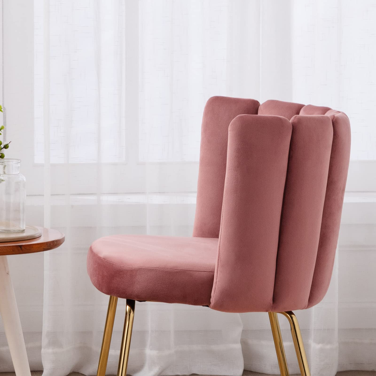 Luxury Velvet Dining Chairs Set of 2 - Modern Upholstered Accent Chairs with Curved Back & Gold Metal Legs for Living Room, Kitchen, Bedroom, Vanity | Comfy Pink Seating for Home Decor & Entertaining