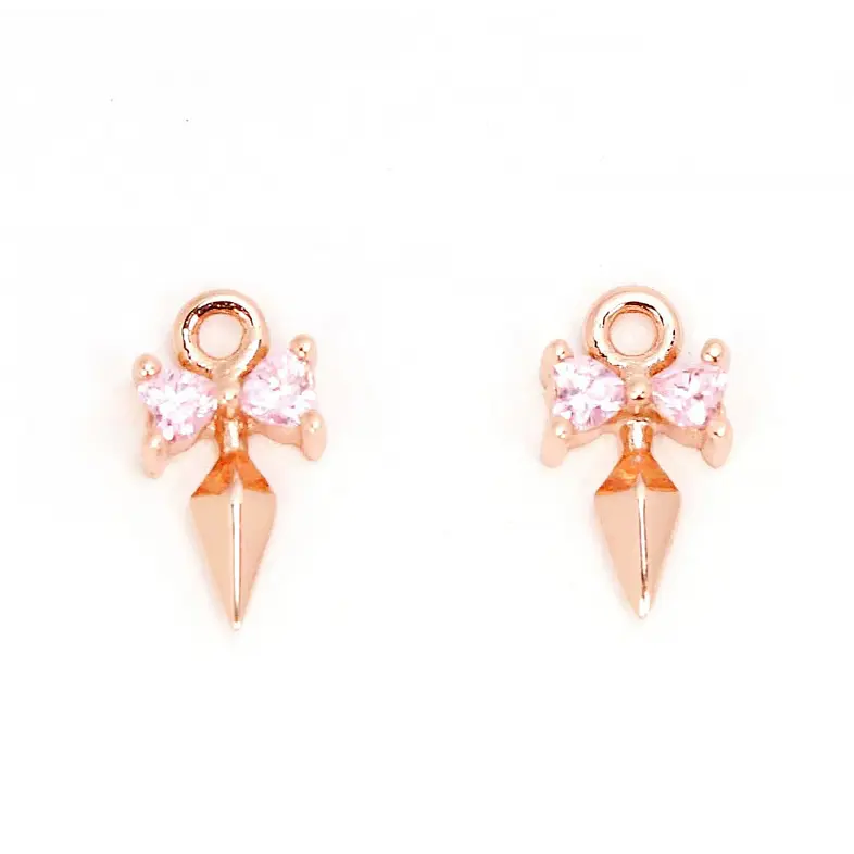 Stylish Kunai Stud Earrings for Women - Trendy Punk Gothic Jewelry - Perfect for Cosplay, Halloween, and Everyday Fashion