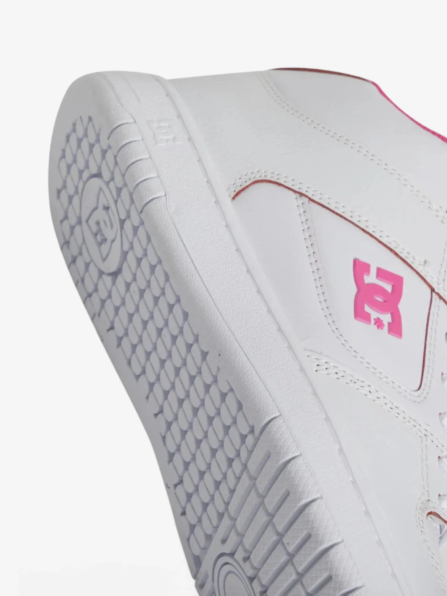 DC Manteca 4 Mid Women's Skateboarding Shoes - White & Fuchsia | High-Top Sneakers for Street Style & Skateboarding | Perfect for Urban Fashion & Sports Enthusiasts