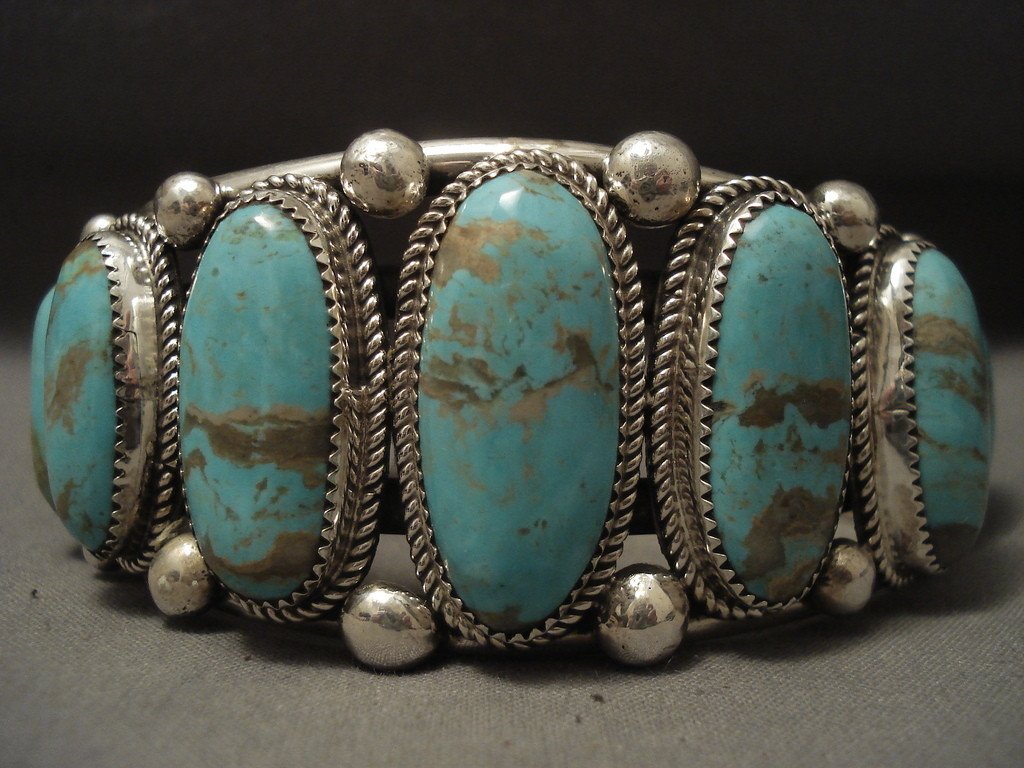 136g Heavy Vintage Navajo #8 Turquoise Native American Silver Bracelet - Handmade Southwest Jewelry for Women, Boho Fashion & Gift Ideas