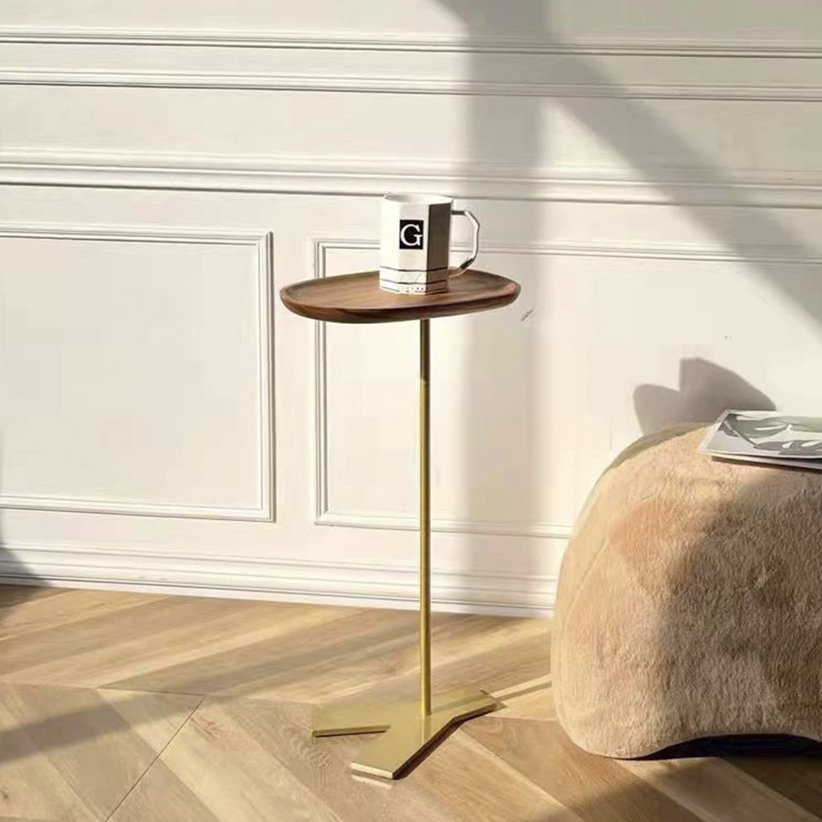 Modern Solid Wood Side Table with Metal Pole - Small C End Table for Living Room, Sofa, Bedroom Nightstand - Anti-Collision Coffee Table for Snacks, Drinks, Books & TV Tray - Perfect Gift for Home Decor (Gold) - Ideal for Small Spaces, Apartments & Dorm Rooms