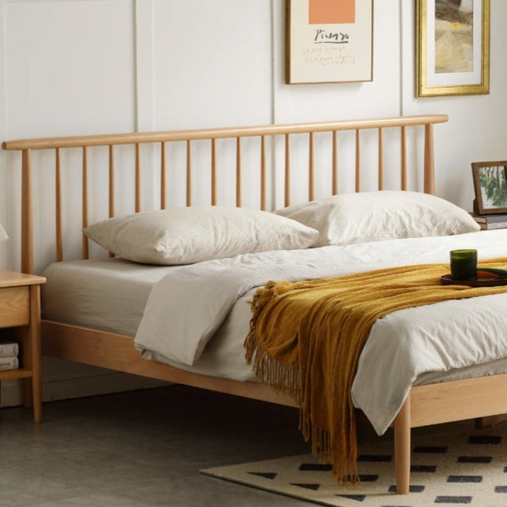 Solid Oak & Beech Wood Windsor Bed - Handcrafted Classic Wooden Bed Frame for Bedroom - Perfect for Master Bedroom, Guest Room & Cozy Farmhouse Style
