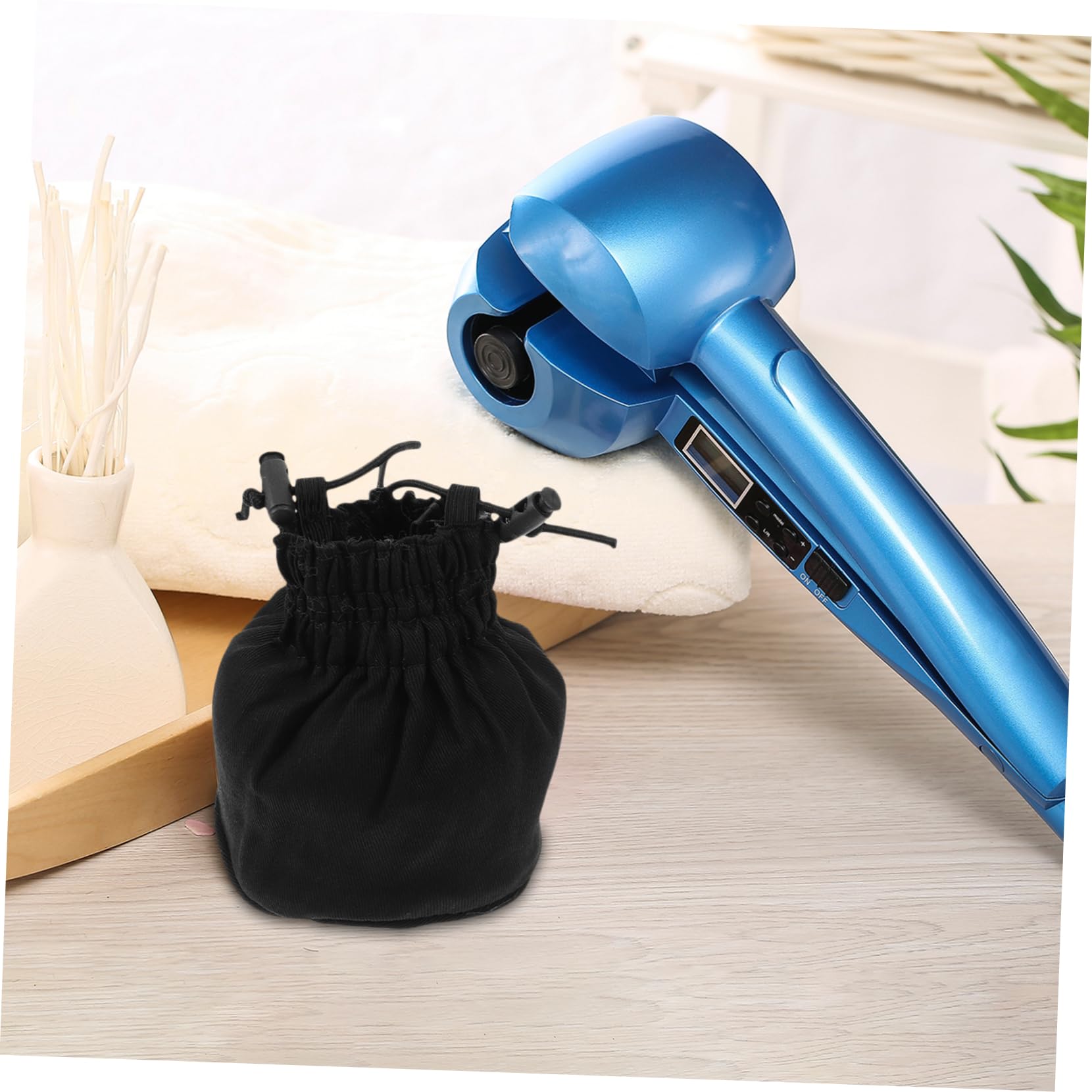 Universal Hair Dryer Diffuser Cover - Blow Dryer Attachment for Curly & Wavy Hair - Silver Styling Tool for Salon & Home Use - Perfect for Travel & Daily Hair Care