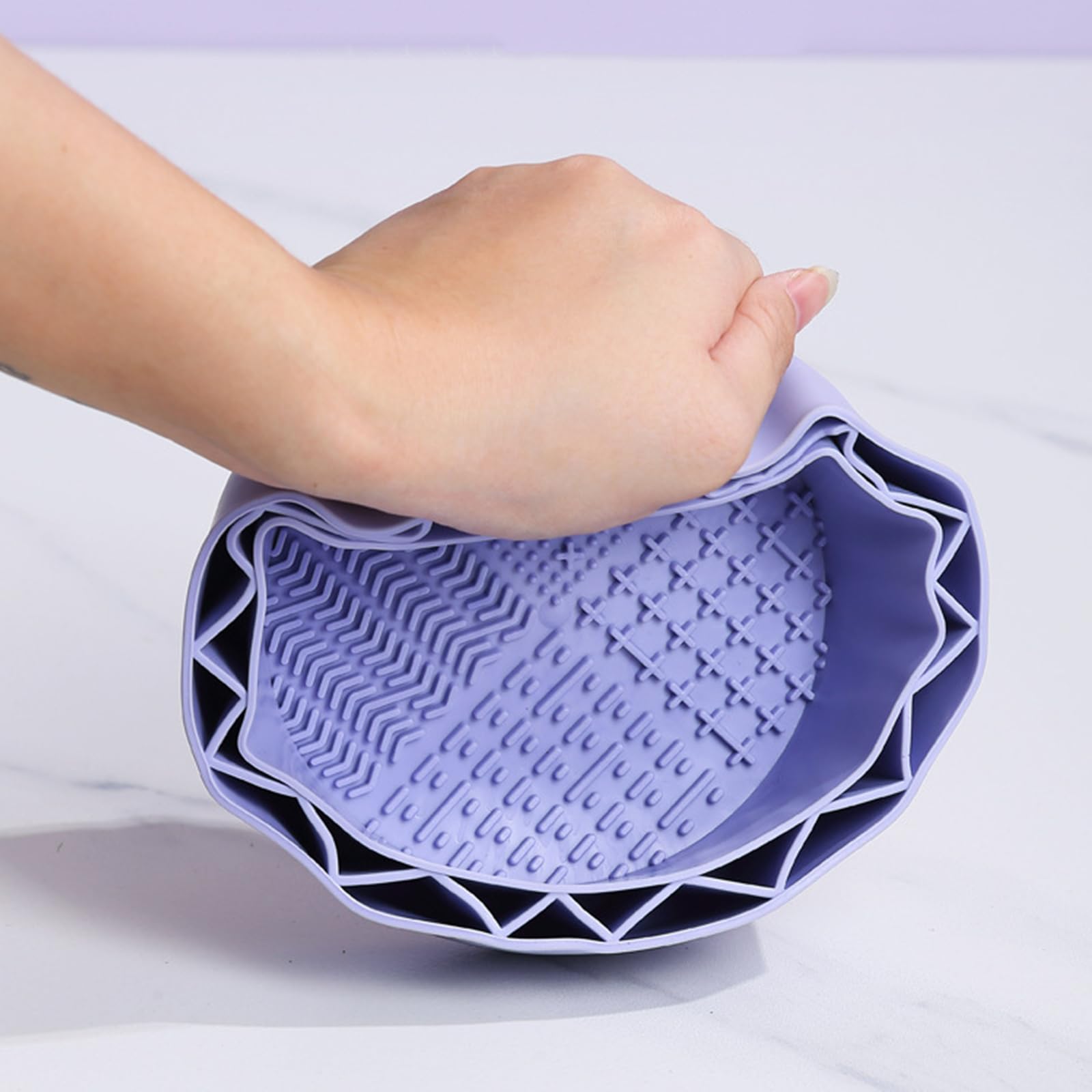 Silicone Brush Washer Cup - Watercolor & Acrylic Paint Cleaner (Purple) for Artists Studio