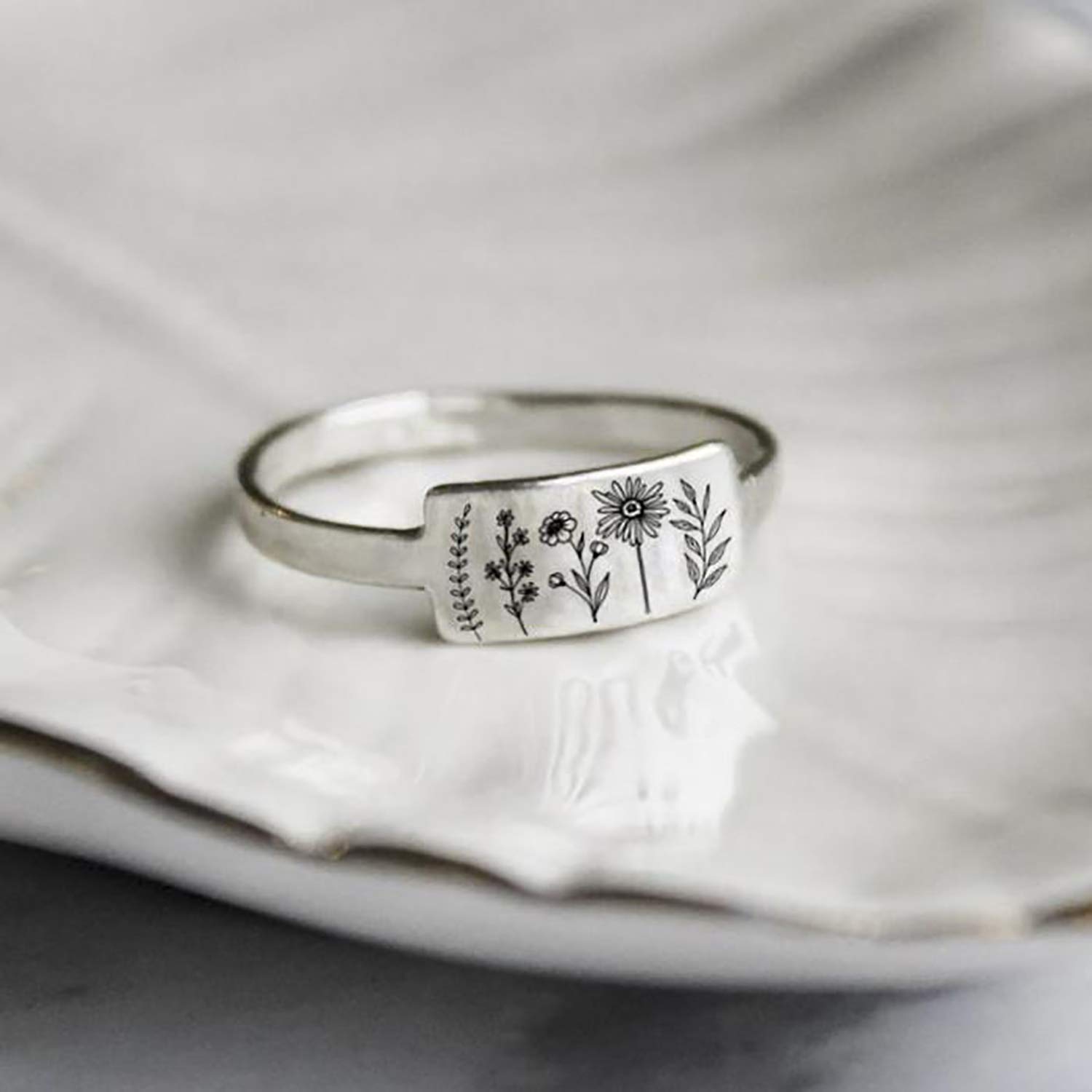 SIMONLY Wildflower Ring for Women - 925 Sterling Silver Floral Nature Jewelry, Perfect for Gifts, Weddings & Everyday Wear