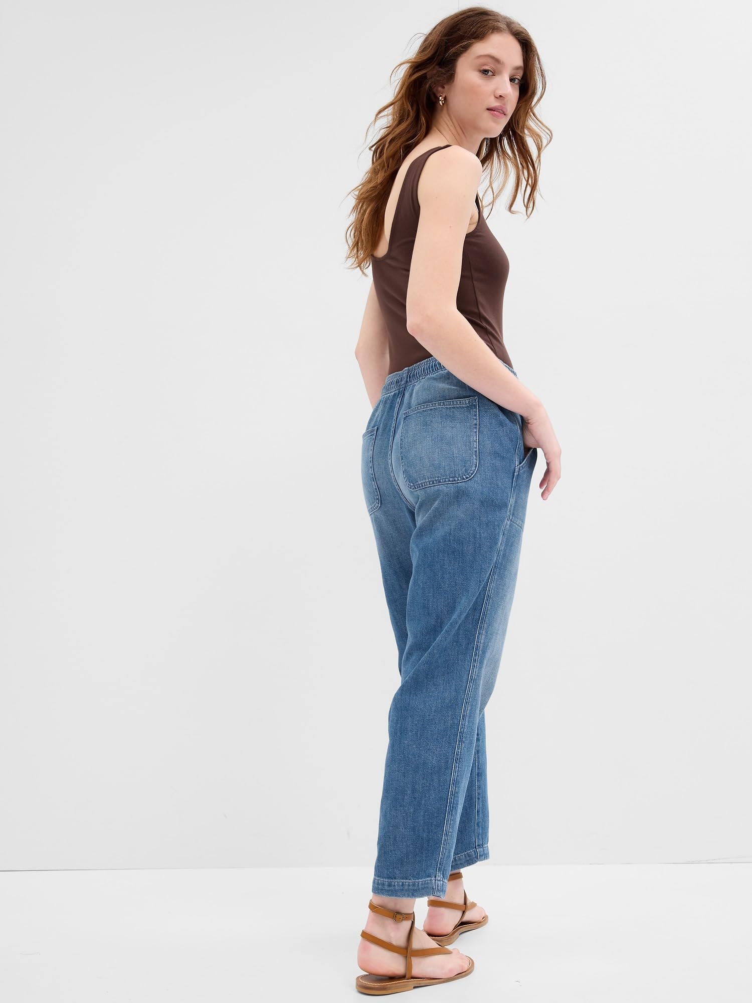 GAP Women's New Ease Jeans - High Waist Stretch Denim Pants for Everyday Comfort | Perfect for Work, Casual Outings & Weekend Wear