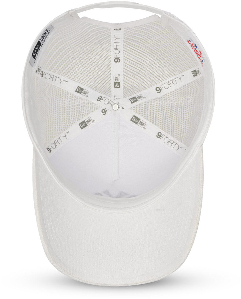 New York Yankees New Era Essential A-Frame White Trucker Hat - Adjustable Snapback Cap for Baseball Fans, Streetwear & Casual Outfits